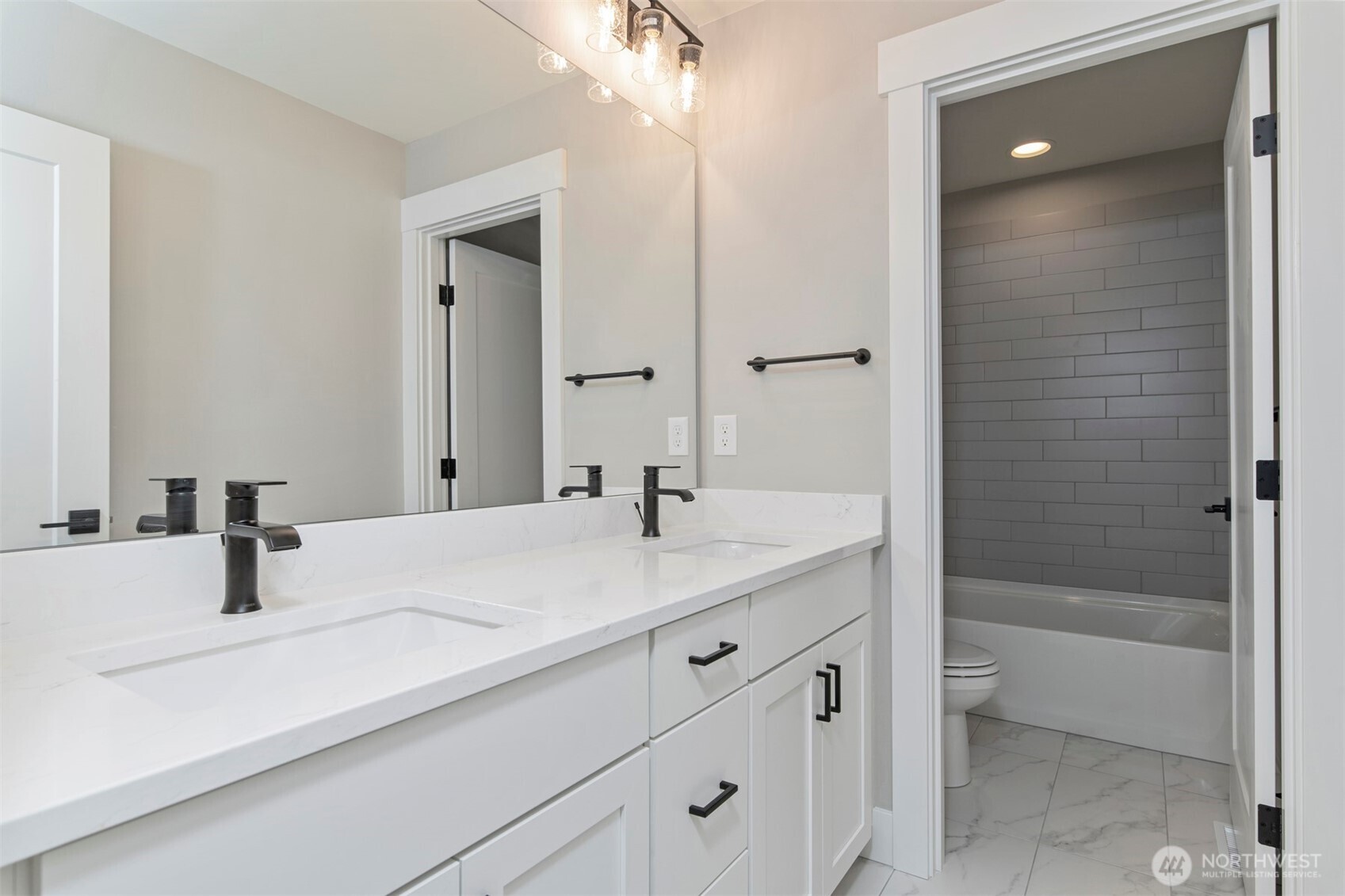 13042 75th Place Property Photo 27
