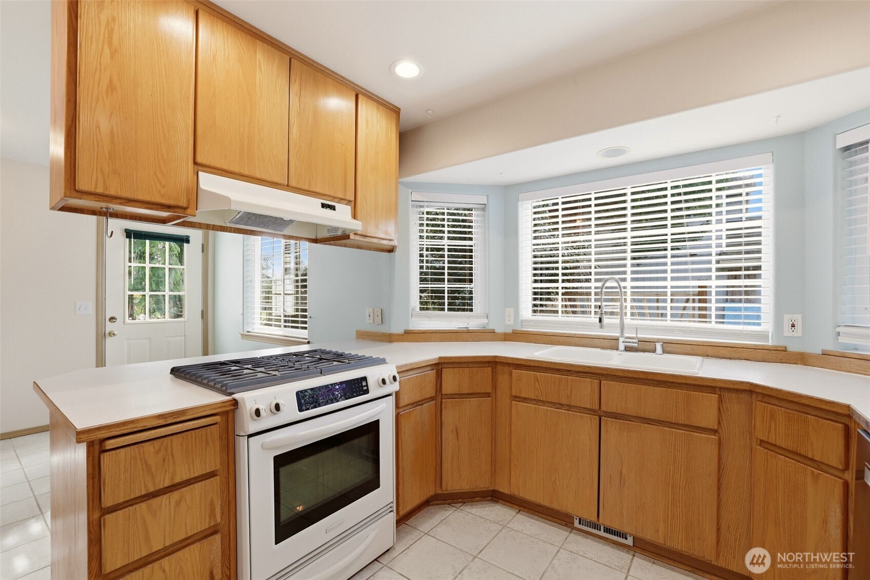 115 Long Street Property Photo 10