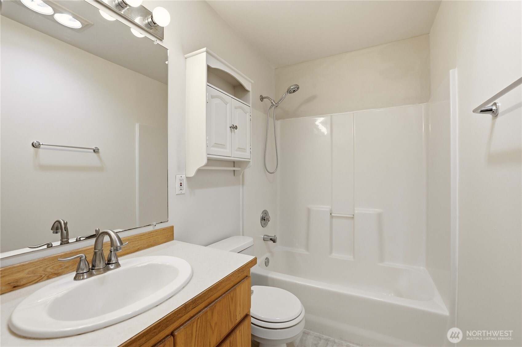 115 Long Street Property Photo 25