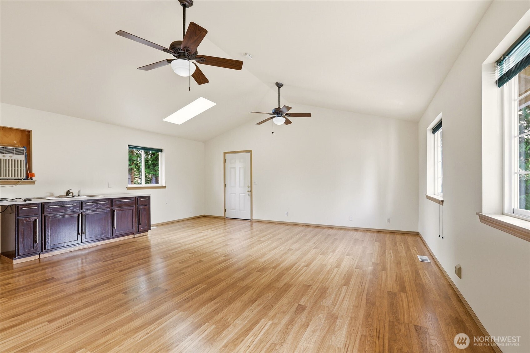 115 Long Street Property Photo 27