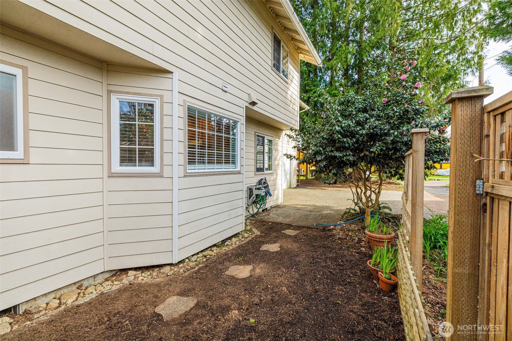 115 Long Street Property Photo 39