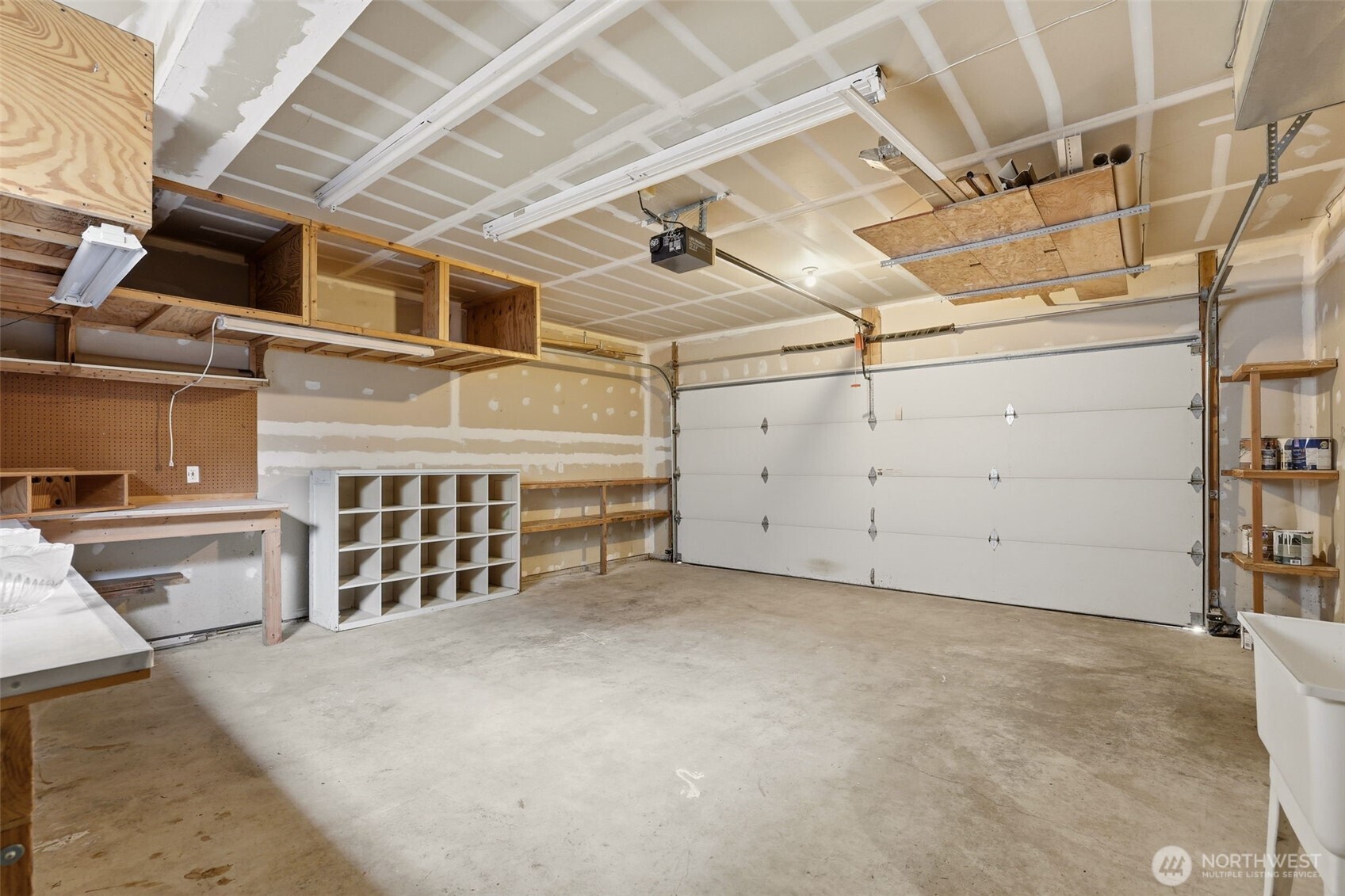 115 Long Street Property Photo 40