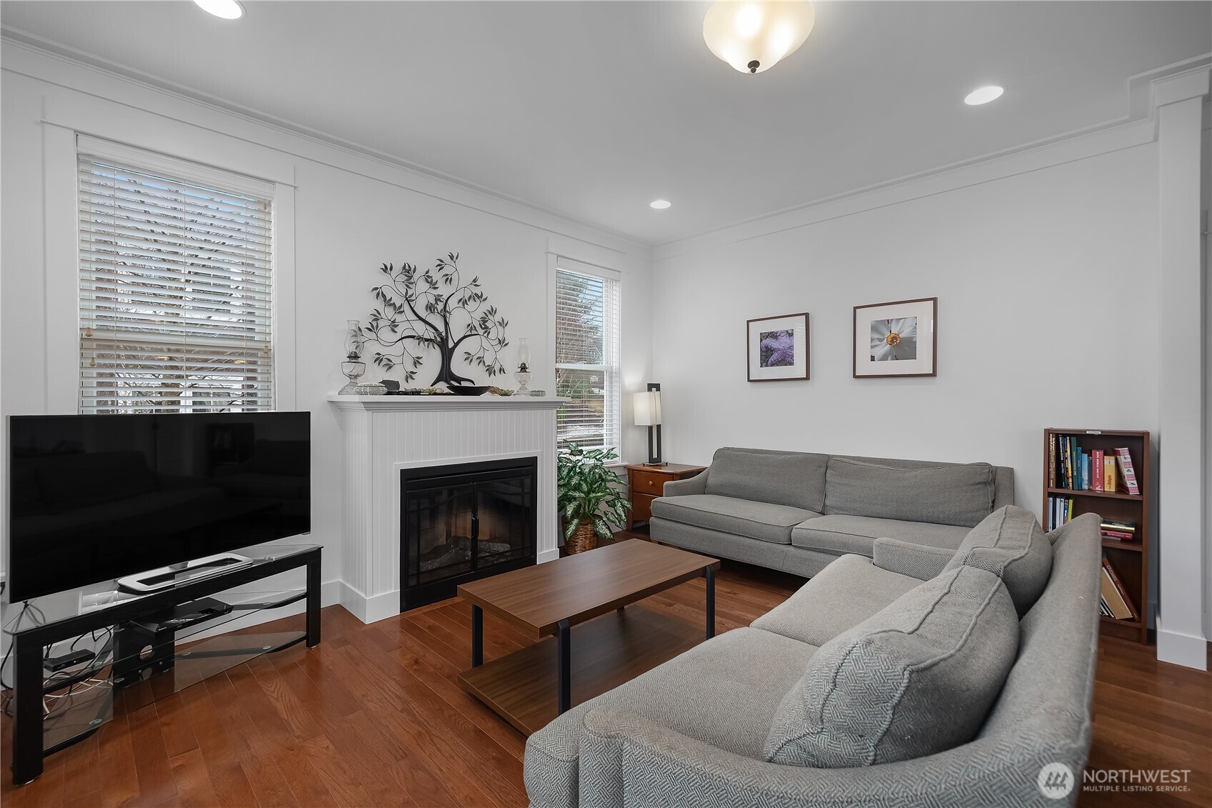 267 Compass Street Property Photo 4