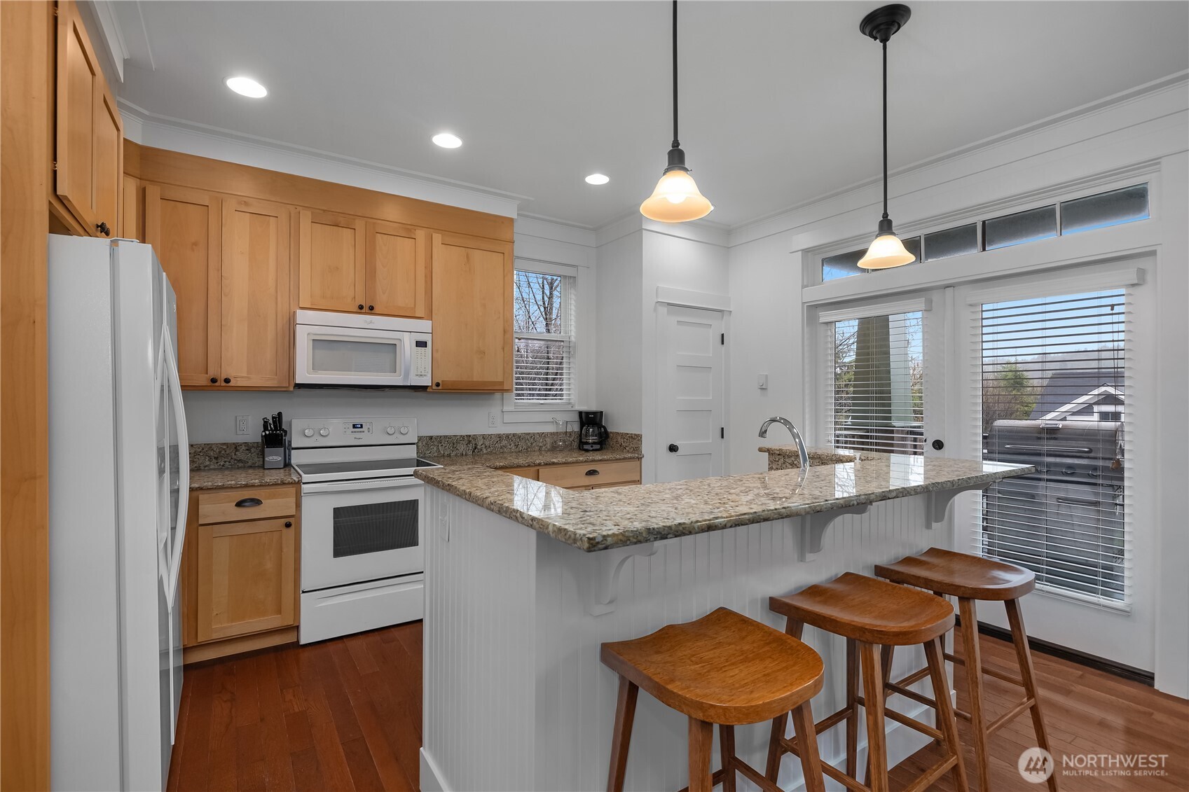 267 Compass Street Property Photo 8