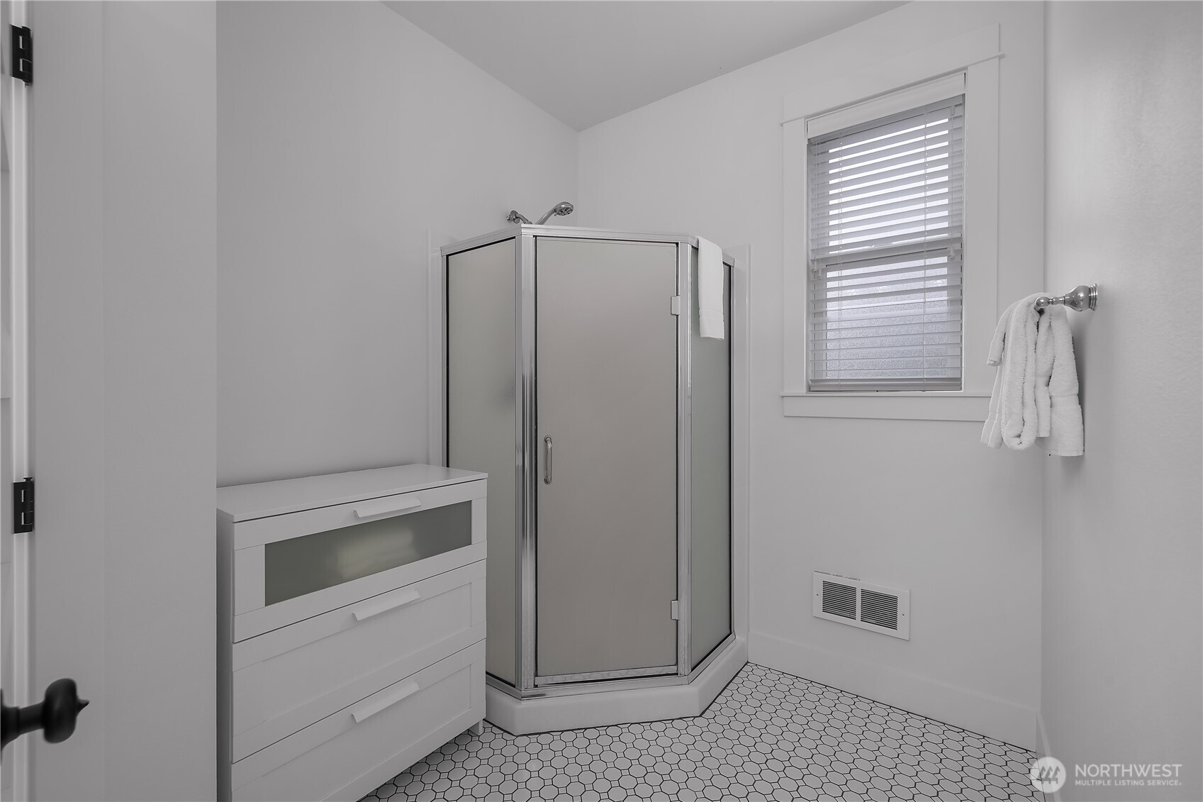 267 Compass Street Property Photo 14