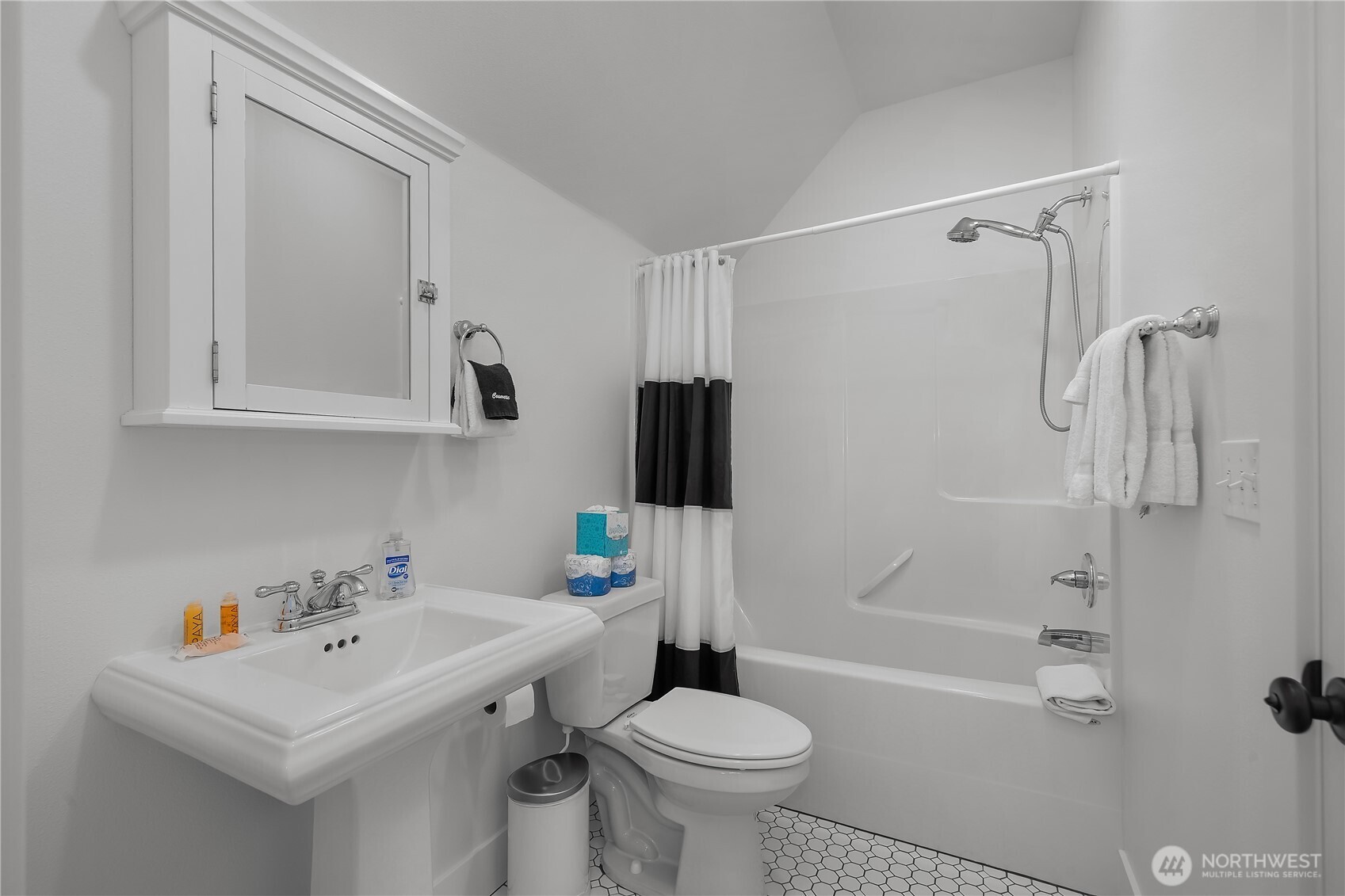 267 Compass Street Property Photo 22