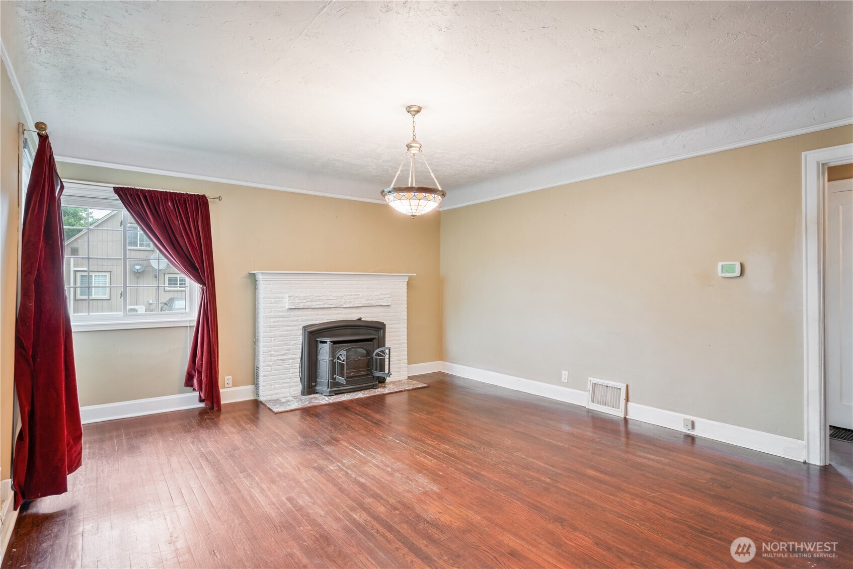 412 Kirby Avenue Property Photo 10