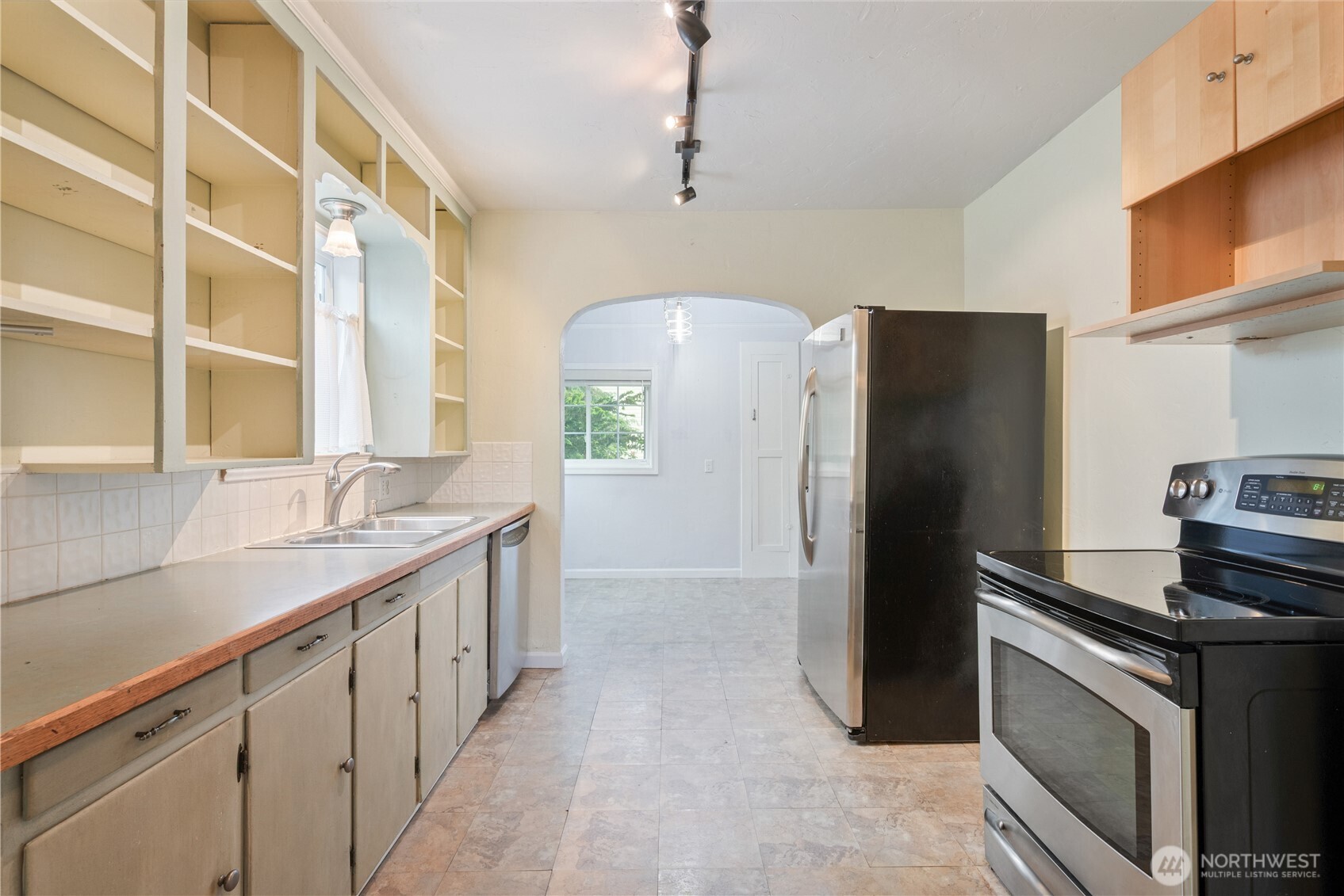 412 Kirby Avenue Property Photo 16