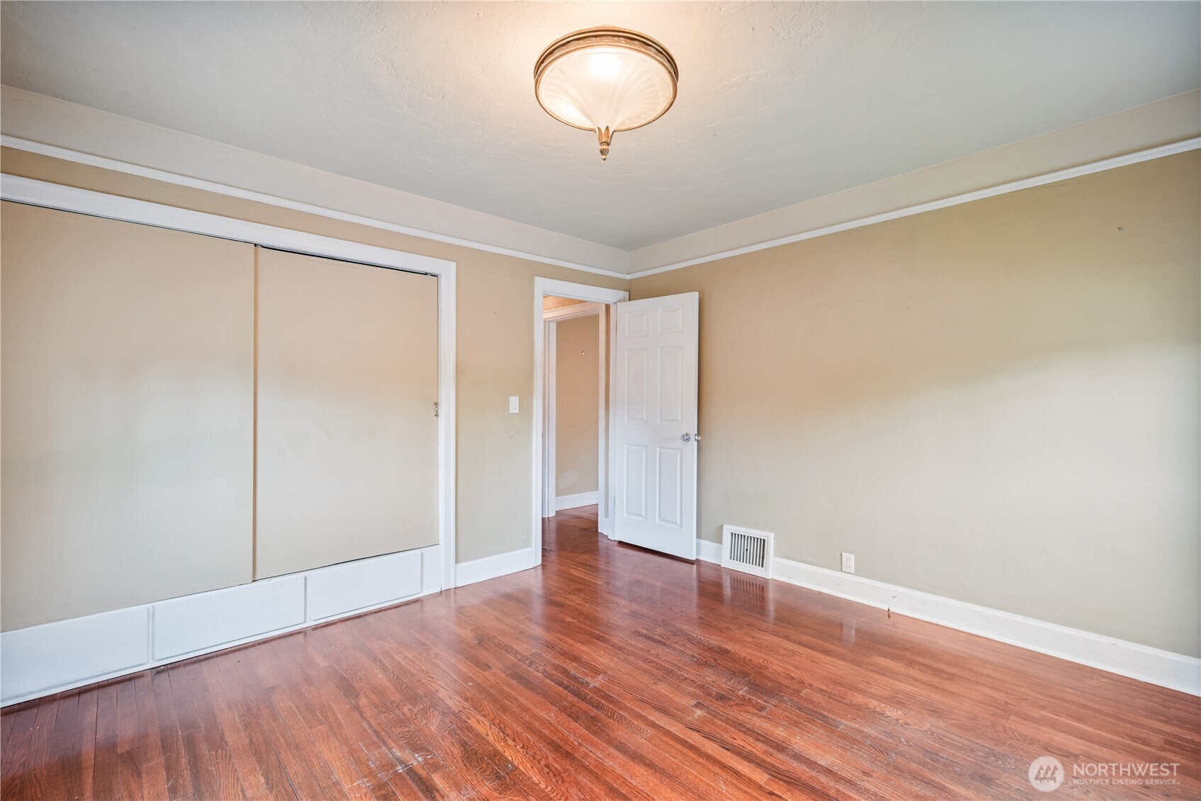 412 Kirby Avenue Property Photo 19