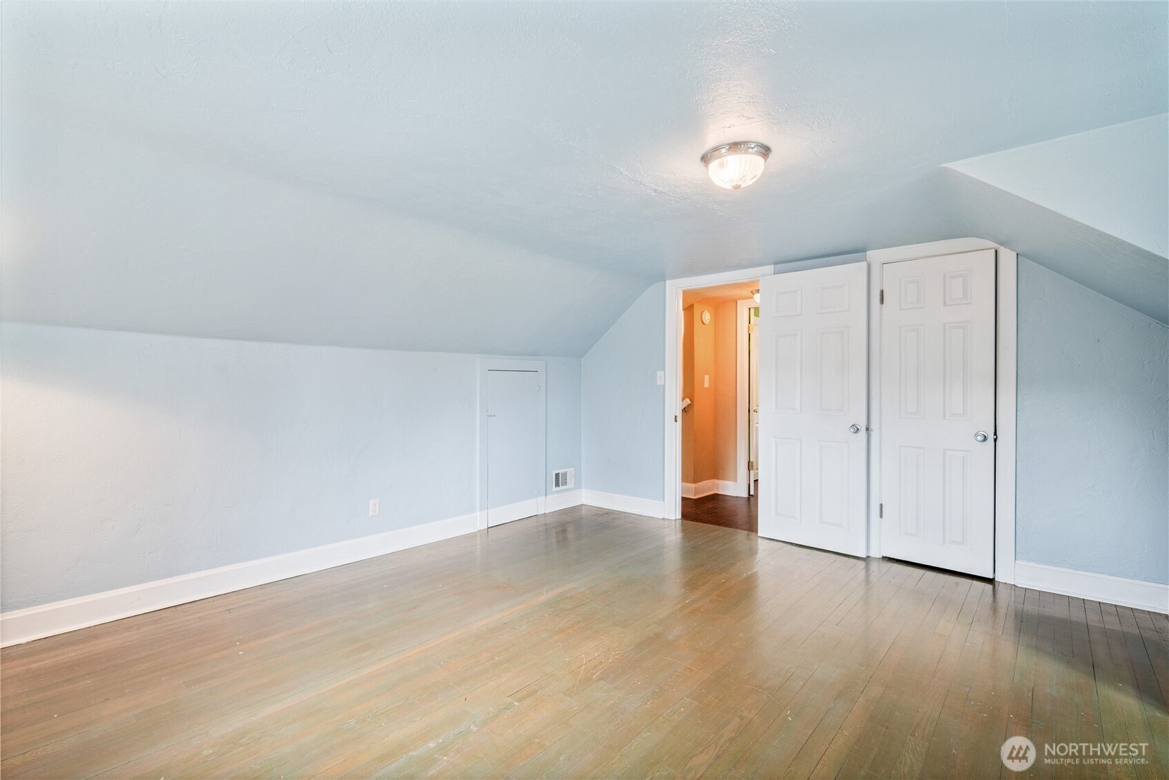 412 Kirby Avenue Property Photo 24