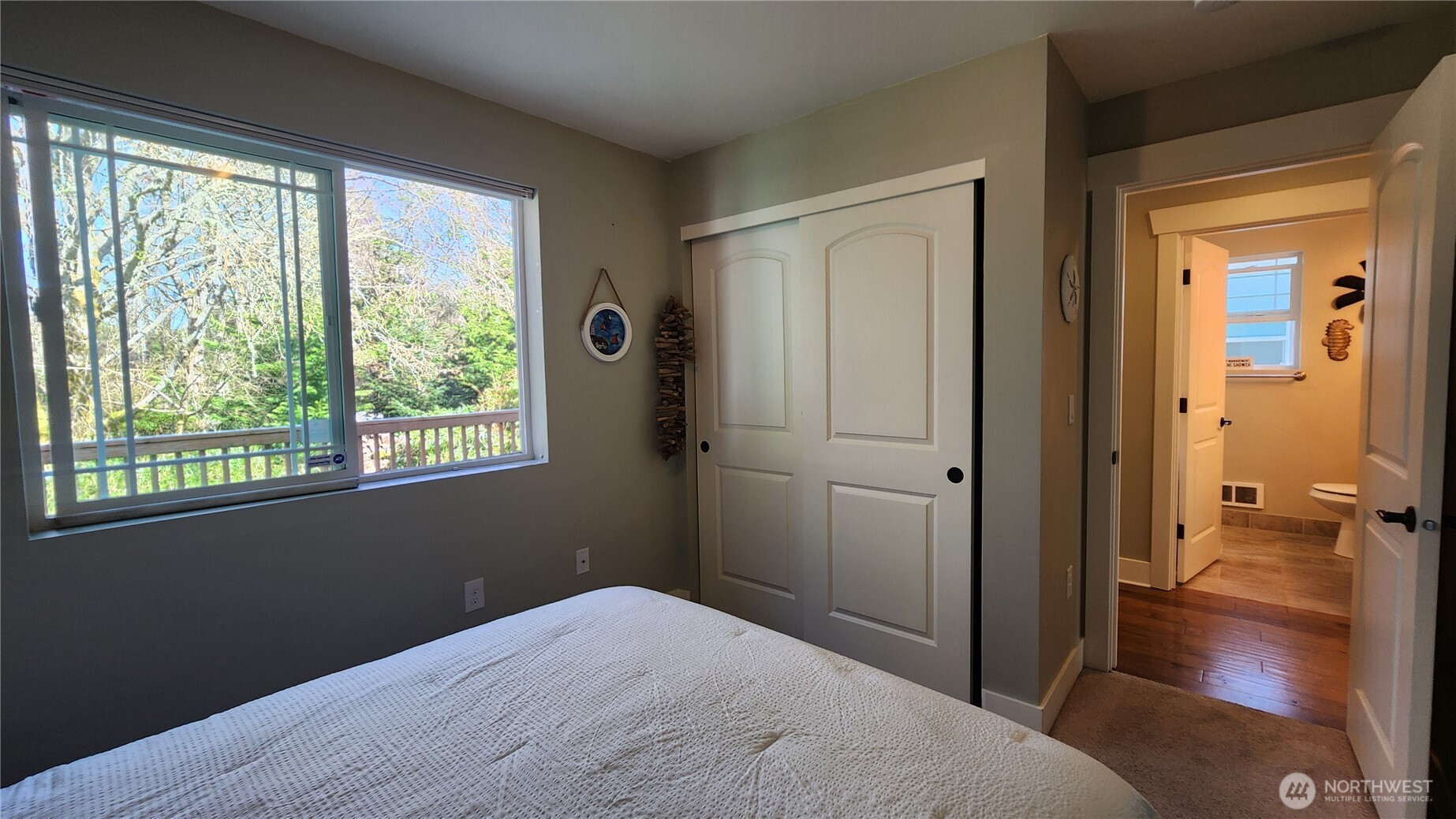 136 Pacific Boulevard Property Photo 14