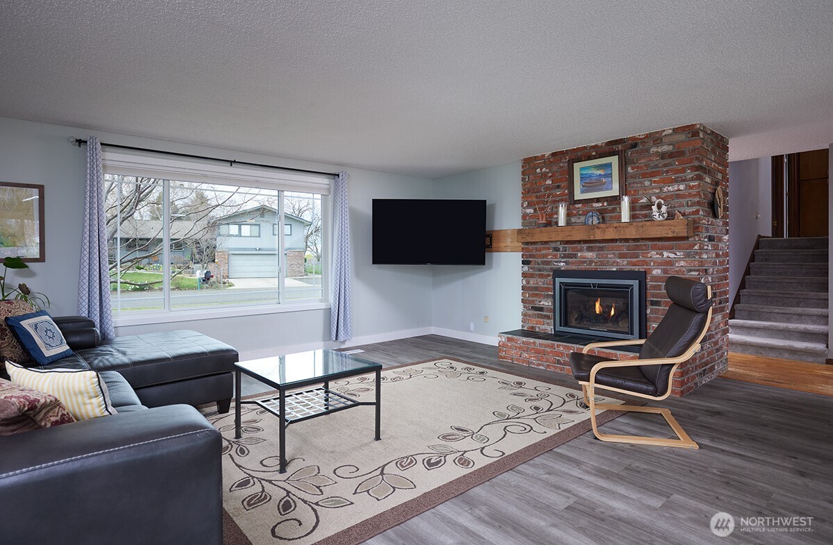 3115 Brisbane Dr Property Photo 4
