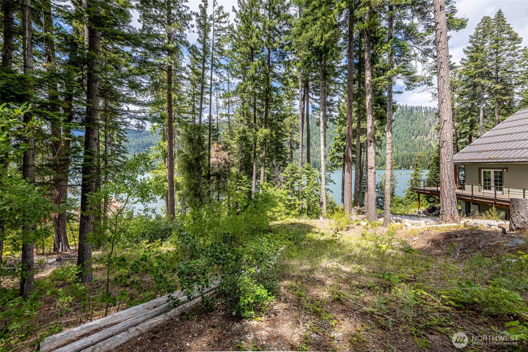 22660 Alpine Drive Property Photo 2
