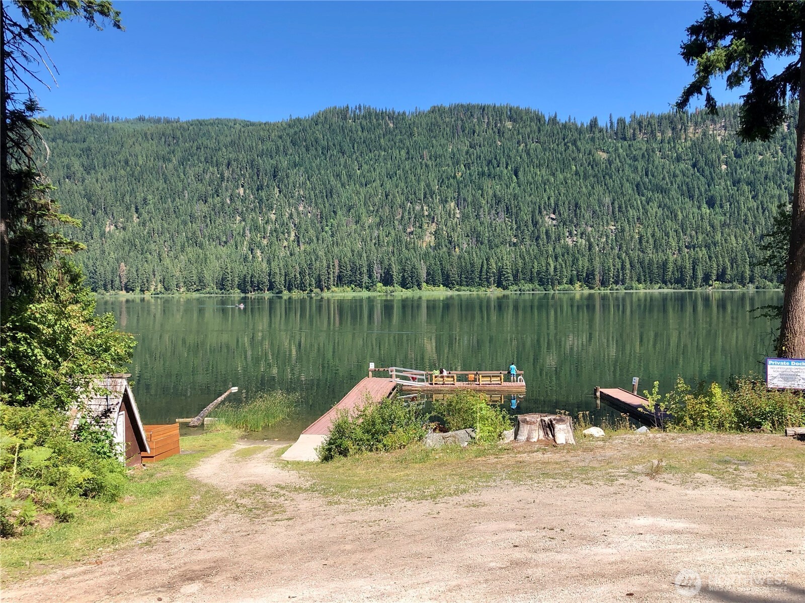 22660 Alpine Drive Property Photo 14