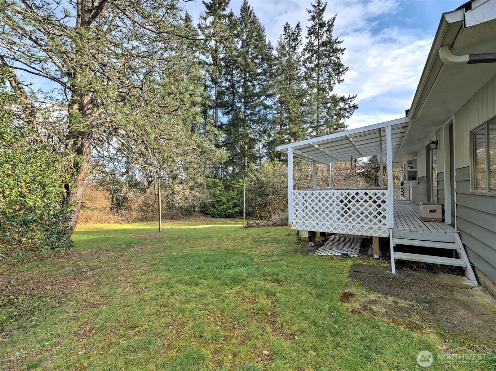 2028 Ferry Street Property Photo 26