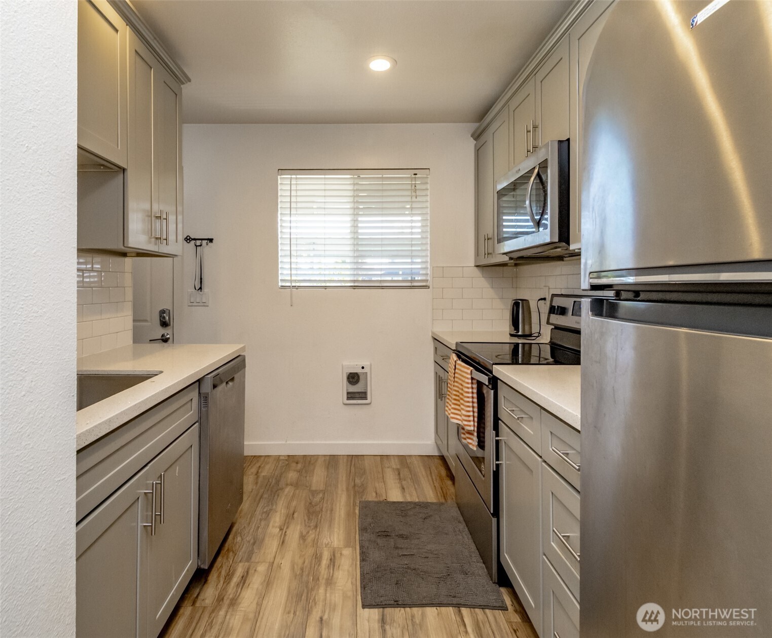 12416 Se 272nd # C Property Photo 3