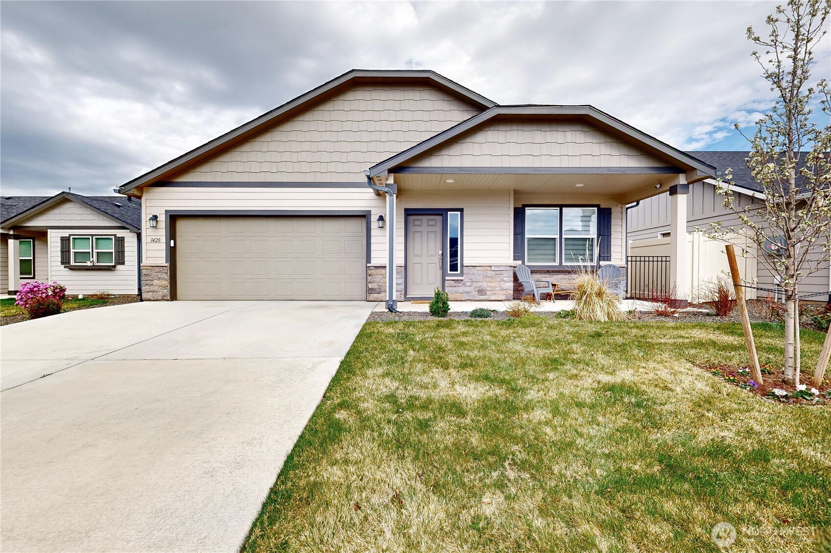 1428 Pat Avenue Property Photo 1