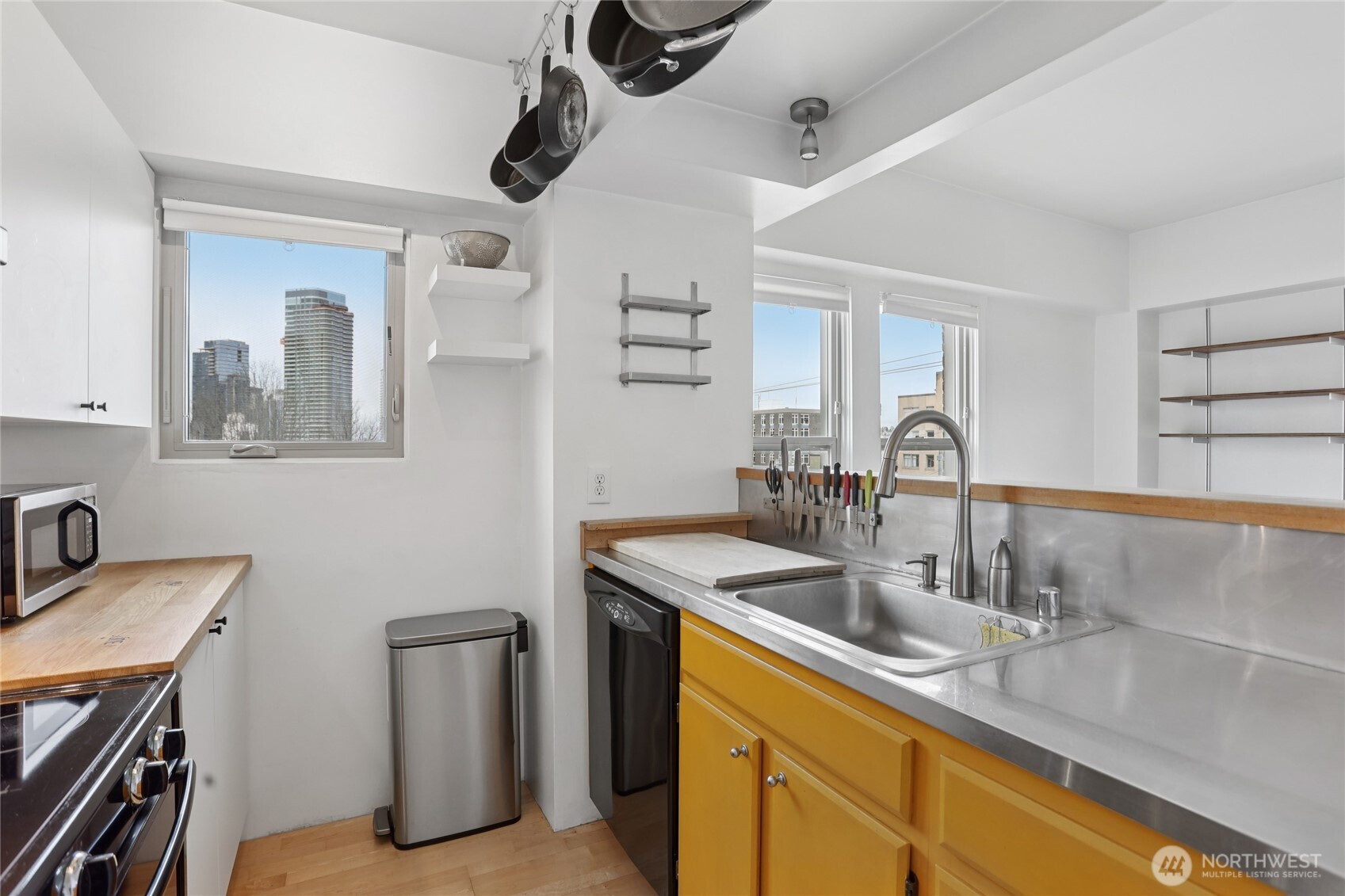 505 E Denny Way 301 Property Photo 8