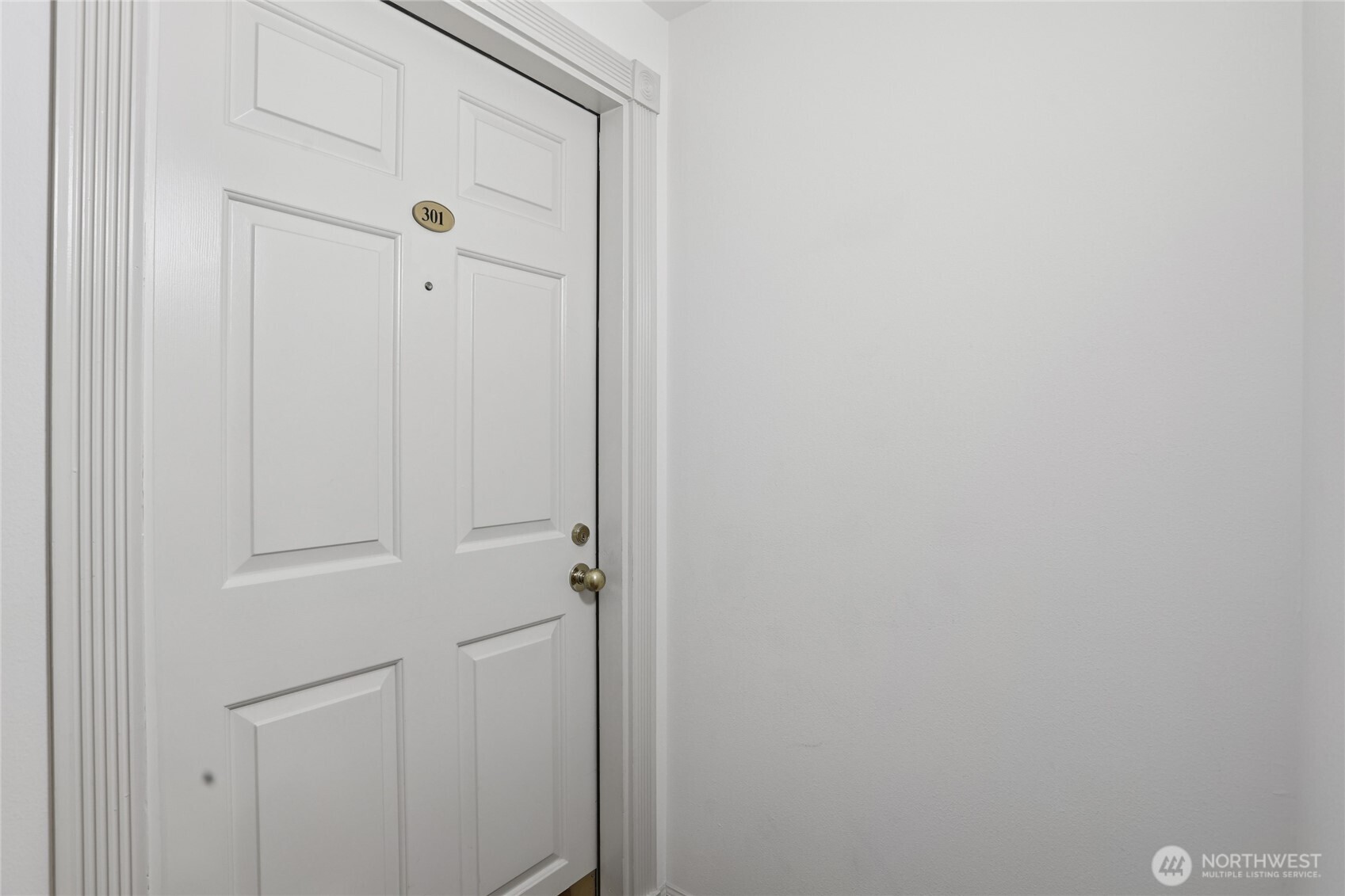 505 E Denny Way 301 Property Photo 15