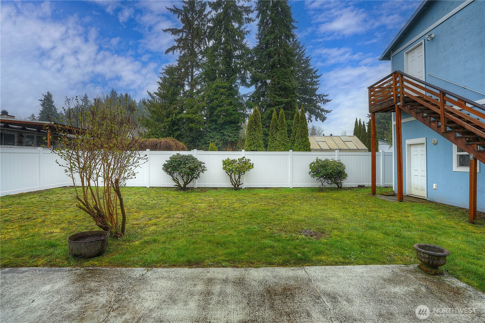 2412 Lexington Street Property Photo 33