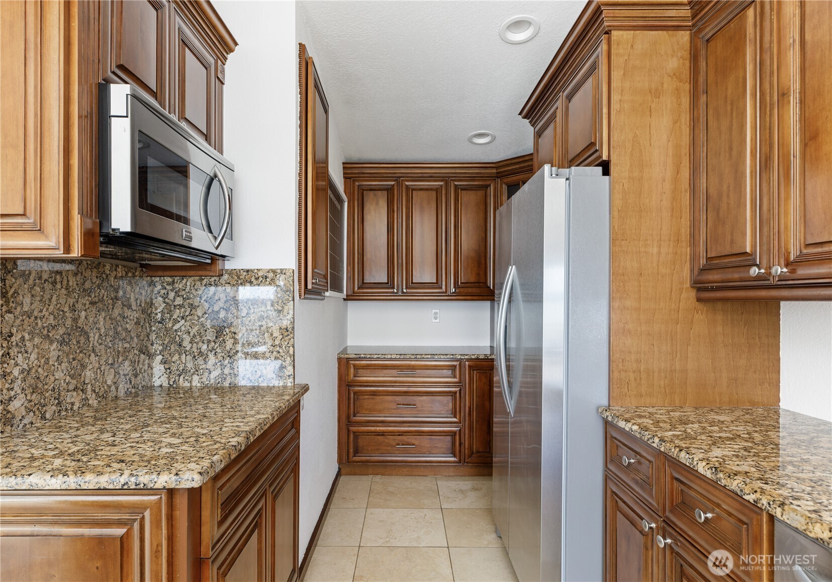 2735 Evening Glory Court Property Photo 14