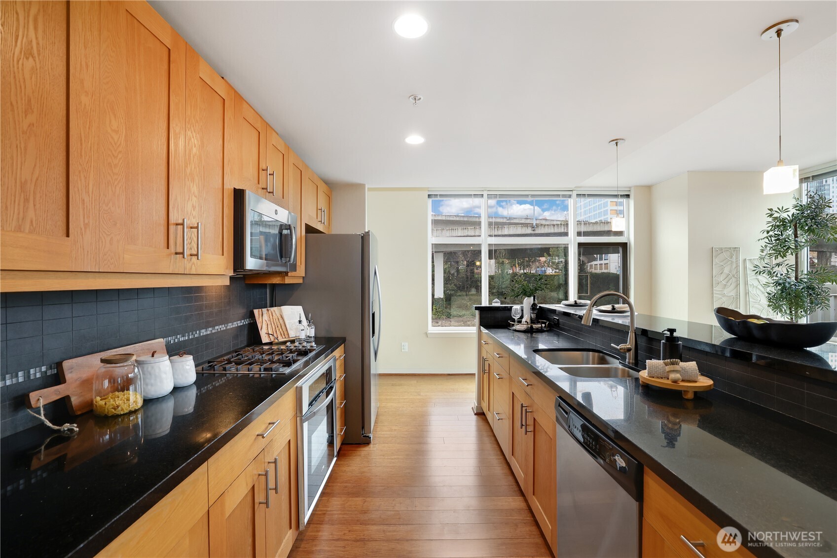 1515 Dock Street 204 Property Photo 10