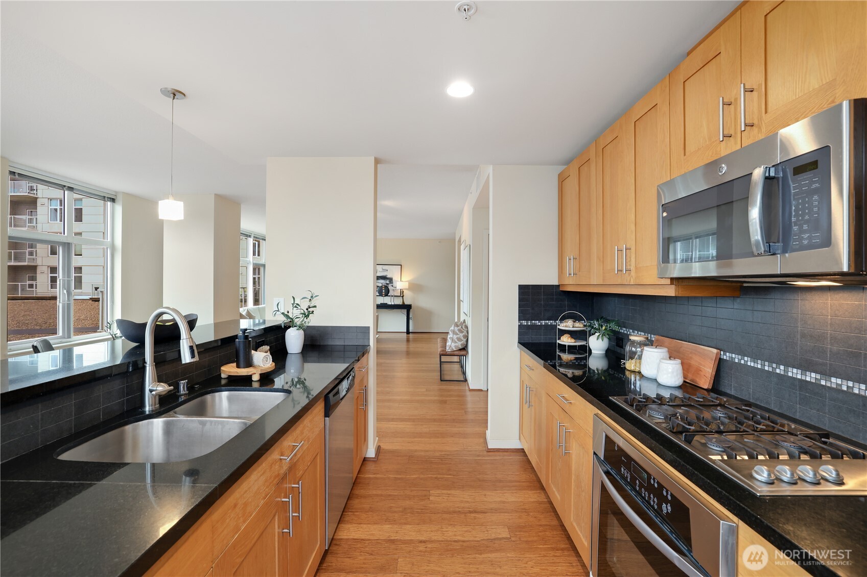 1515 Dock Street 204 Property Photo 11
