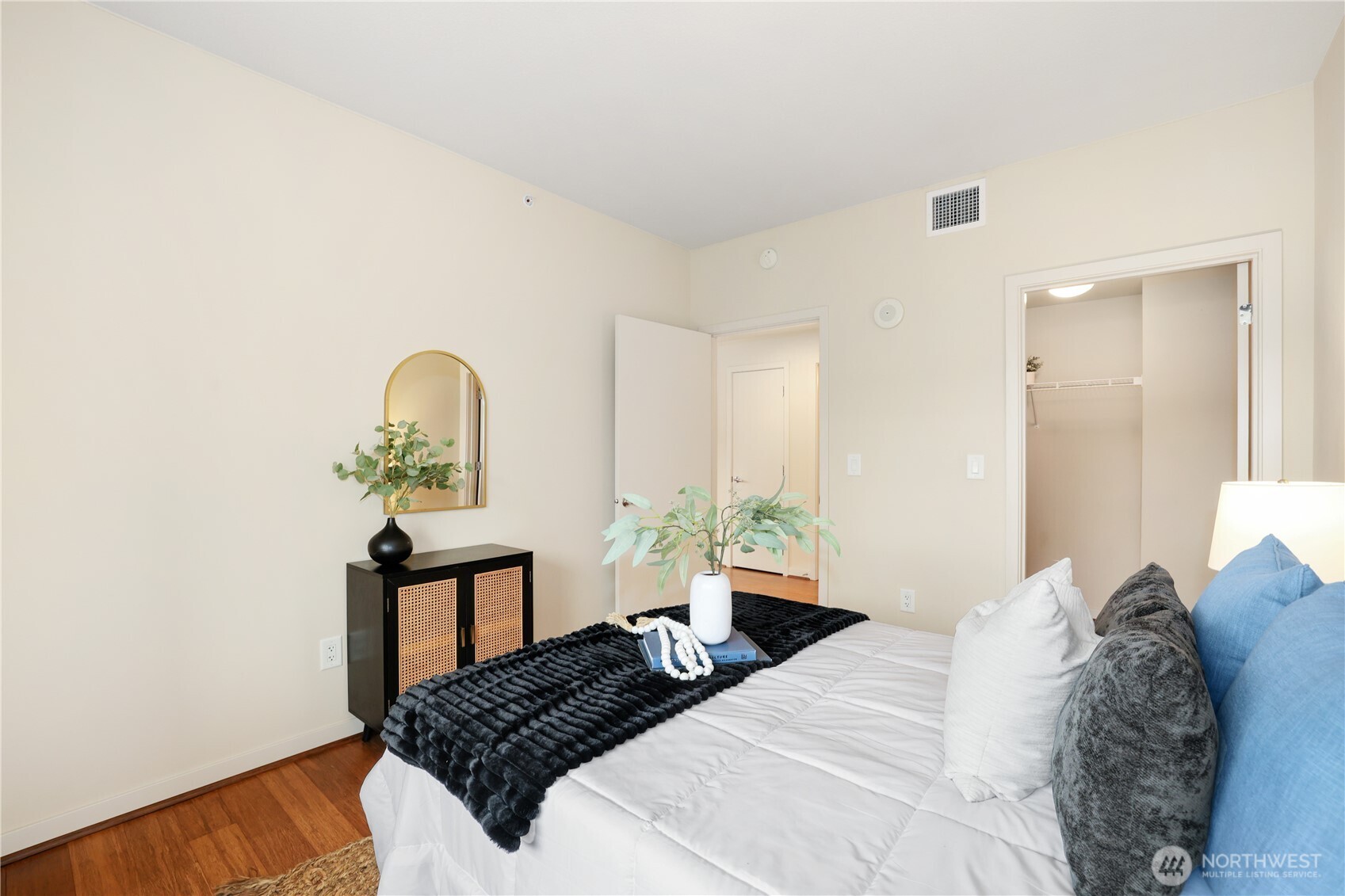 1515 Dock Street 204 Property Photo 25