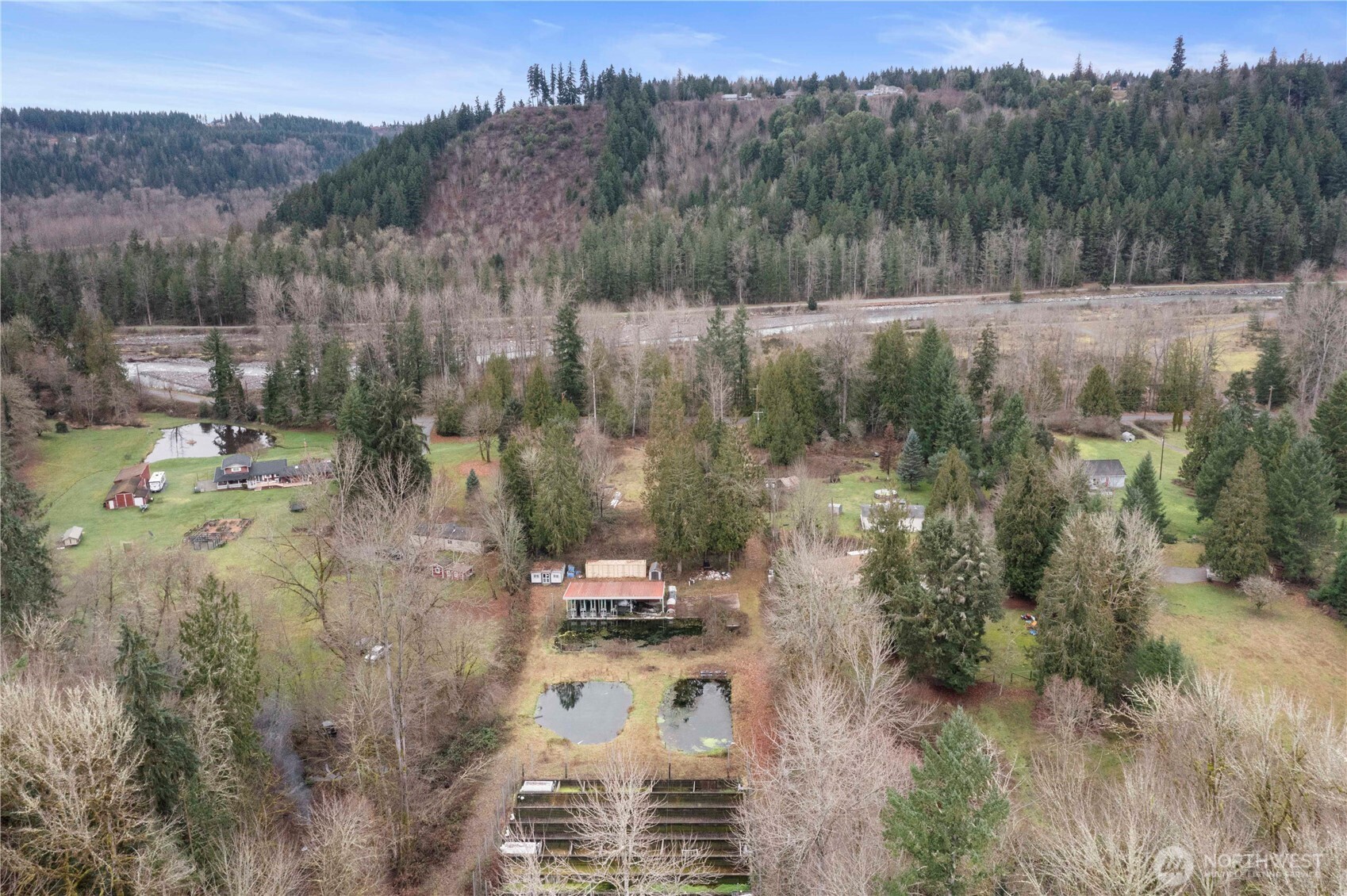 17612 219th Avenue Property Photo 4