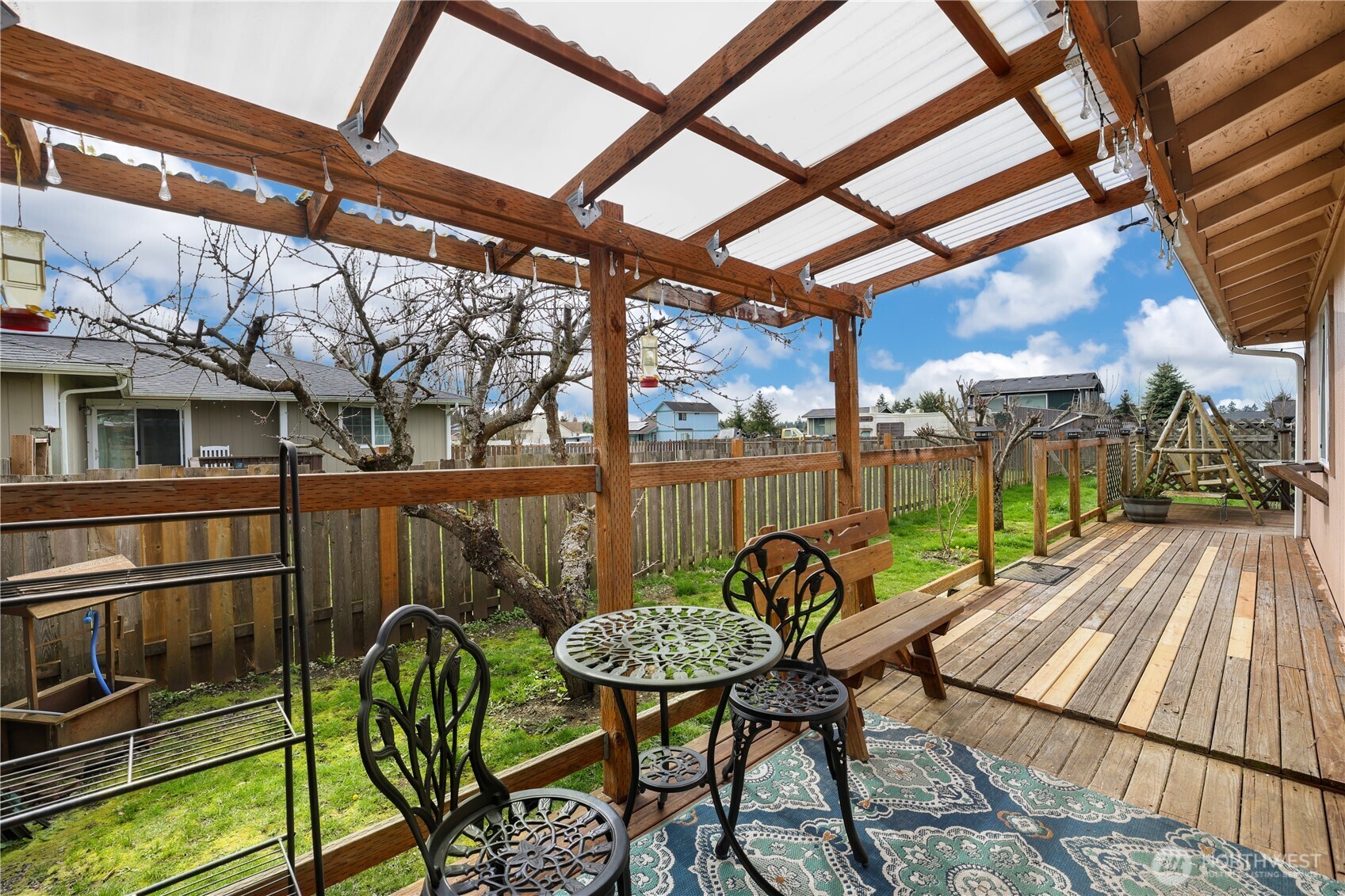 17937 Iris Place Property Photo 23