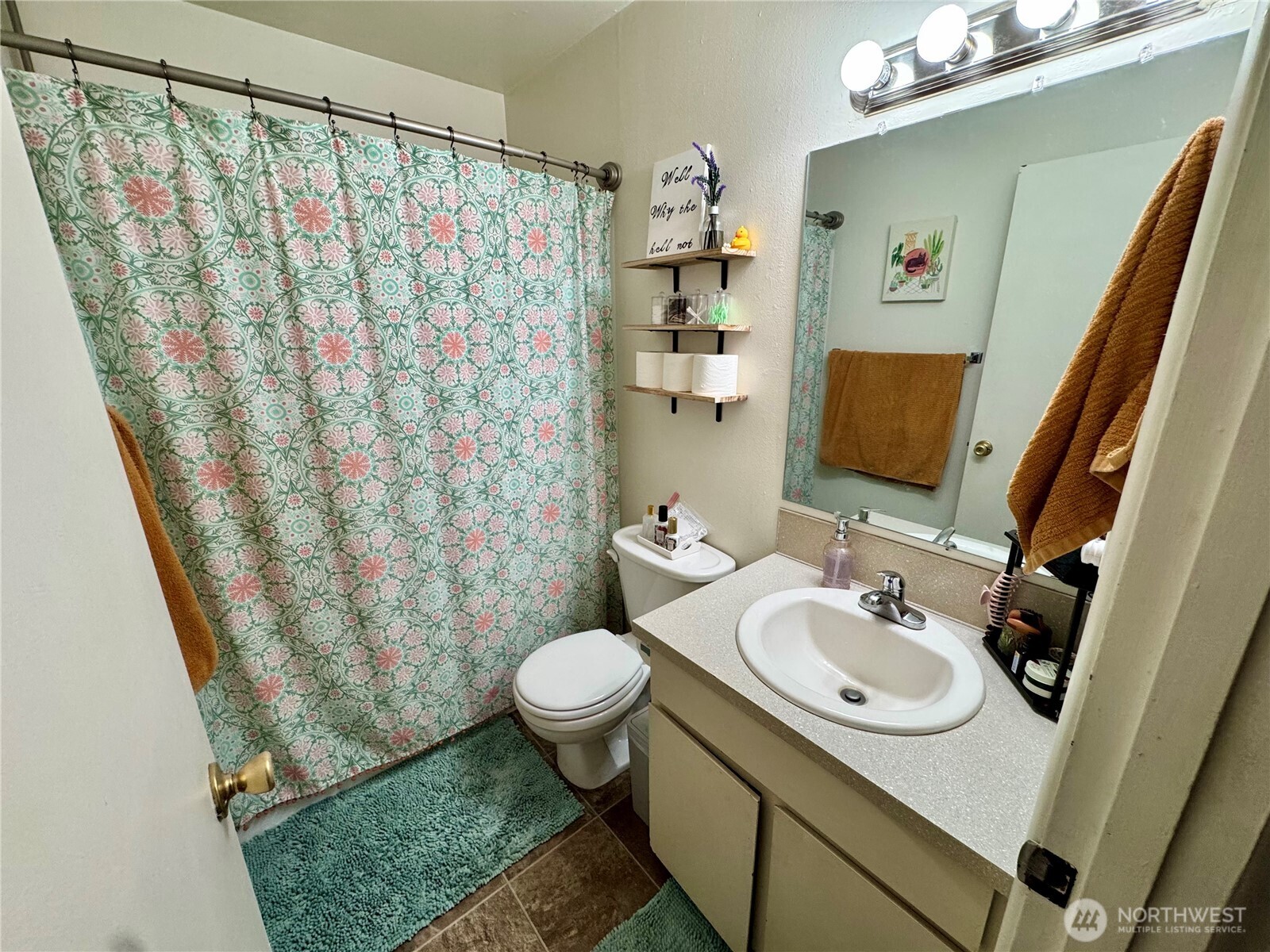 202 Se 157th Avenue Property Photo 8