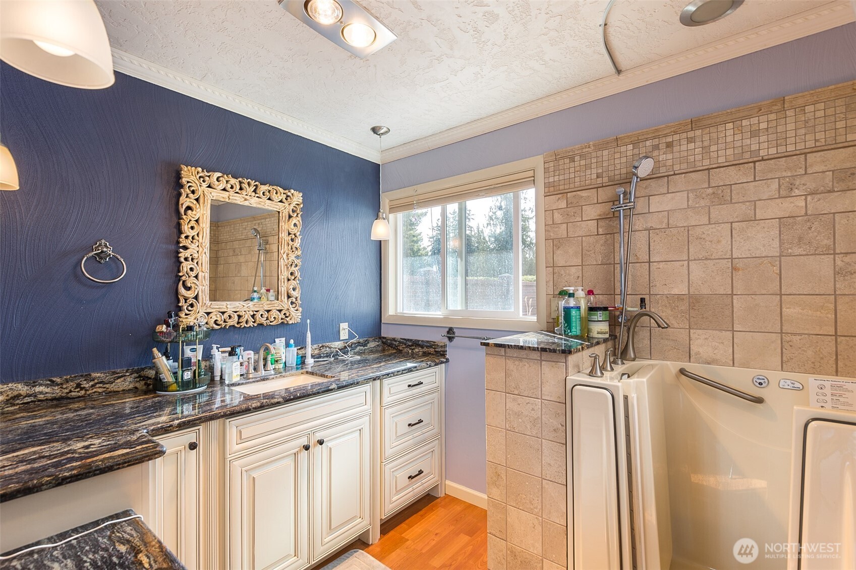 102 Hilltop Drive B Property Photo 16