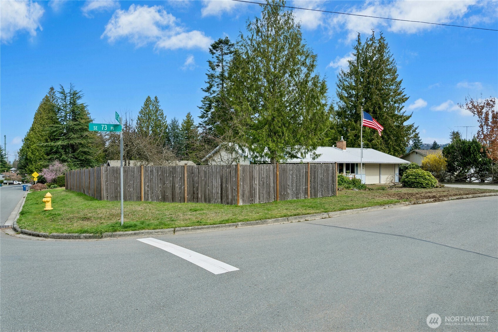 12502 Se 73rd Place Property Photo 2