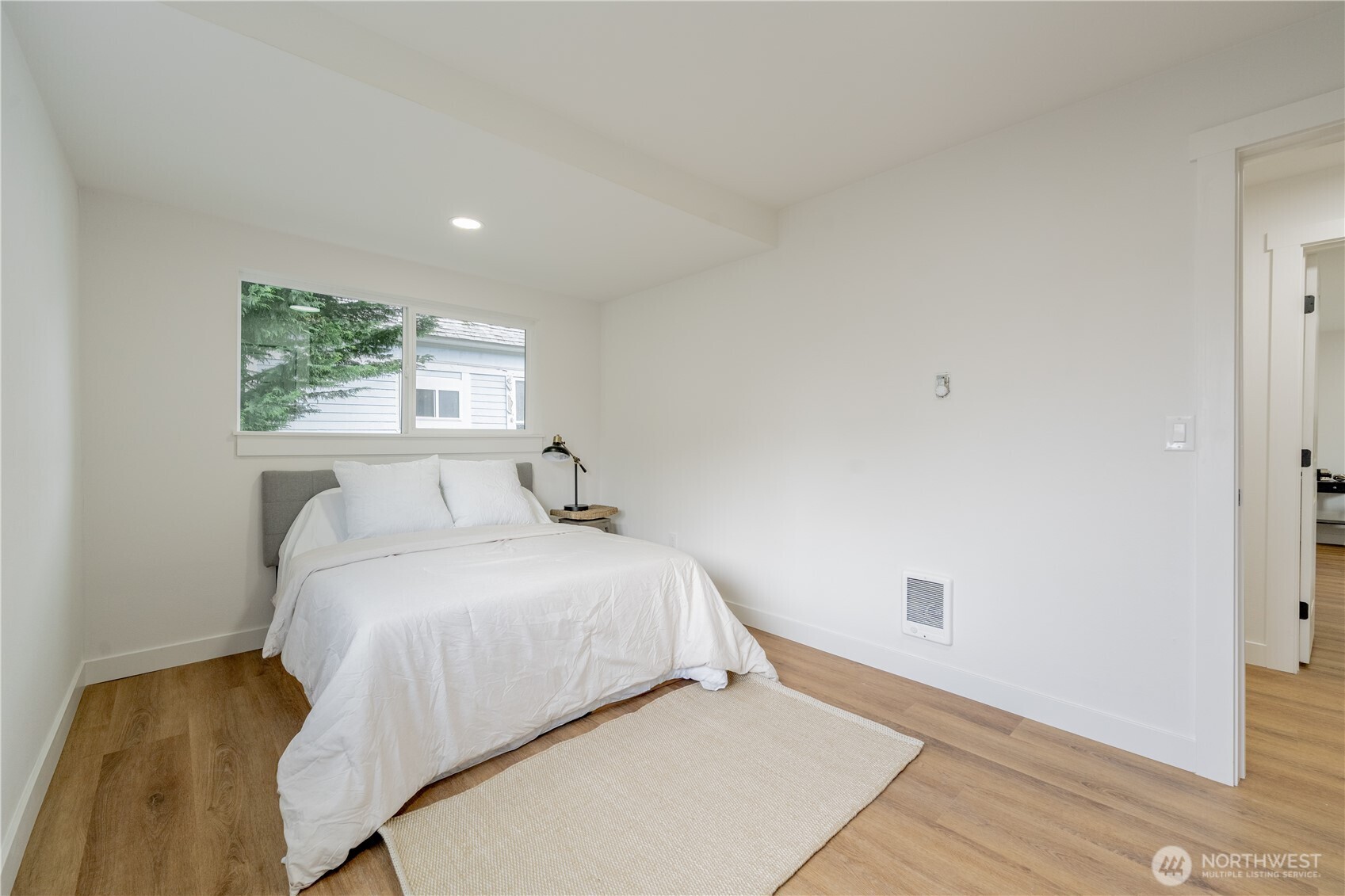 1315 E Marine View Drive Property Photo 21