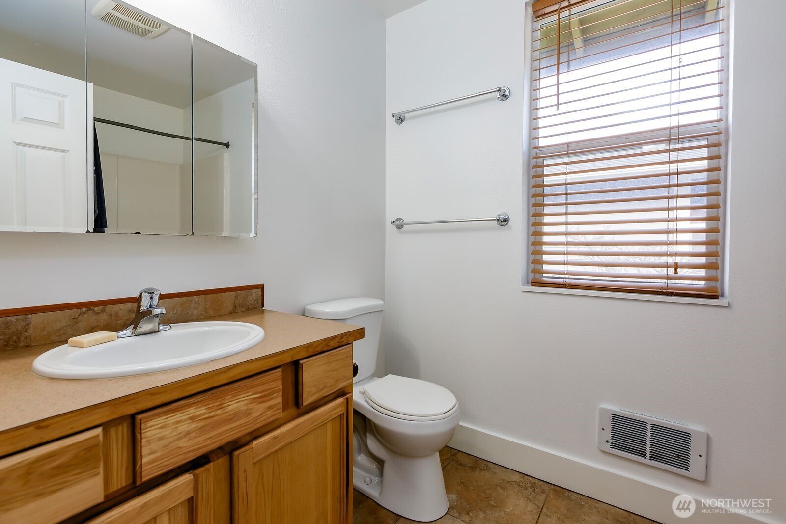 1014 Park Street 1b Property Photo 21