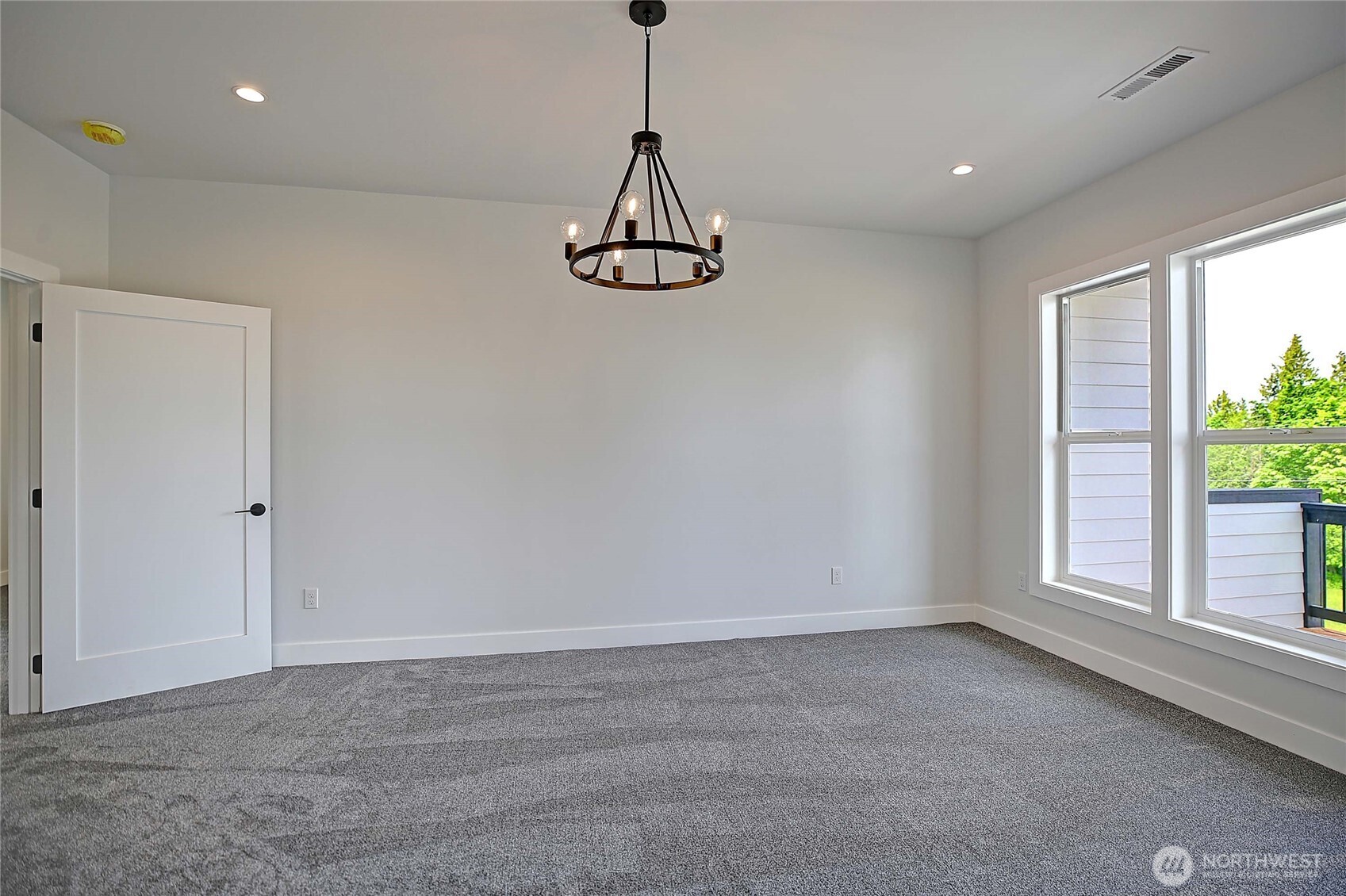 1458 Larkspur Lane Property Photo 27