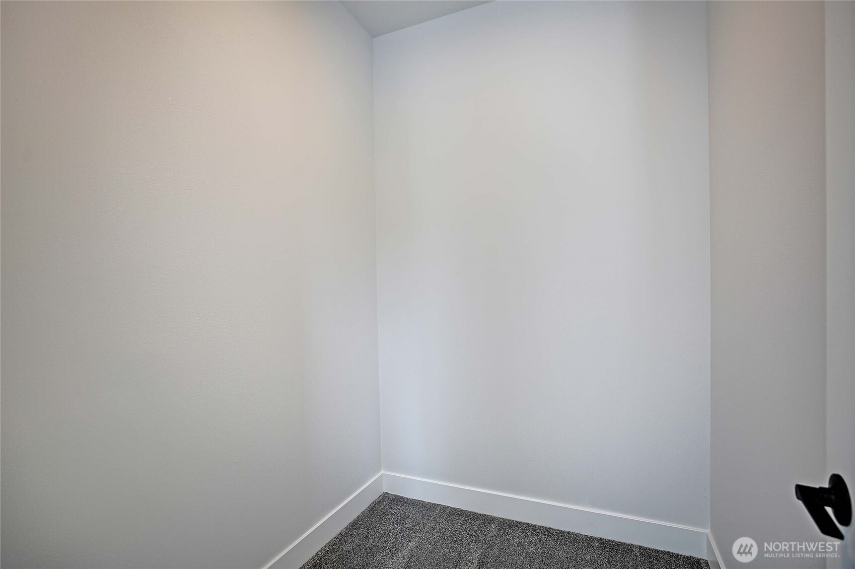 1458 Larkspur Lane Property Photo 31