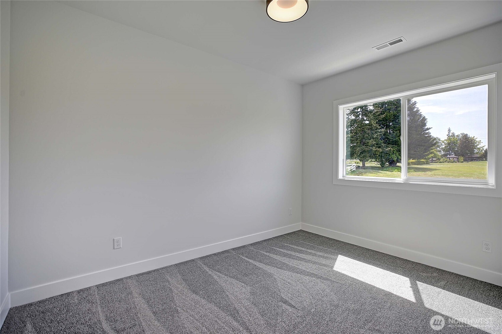 1458 Larkspur Lane Property Photo 32