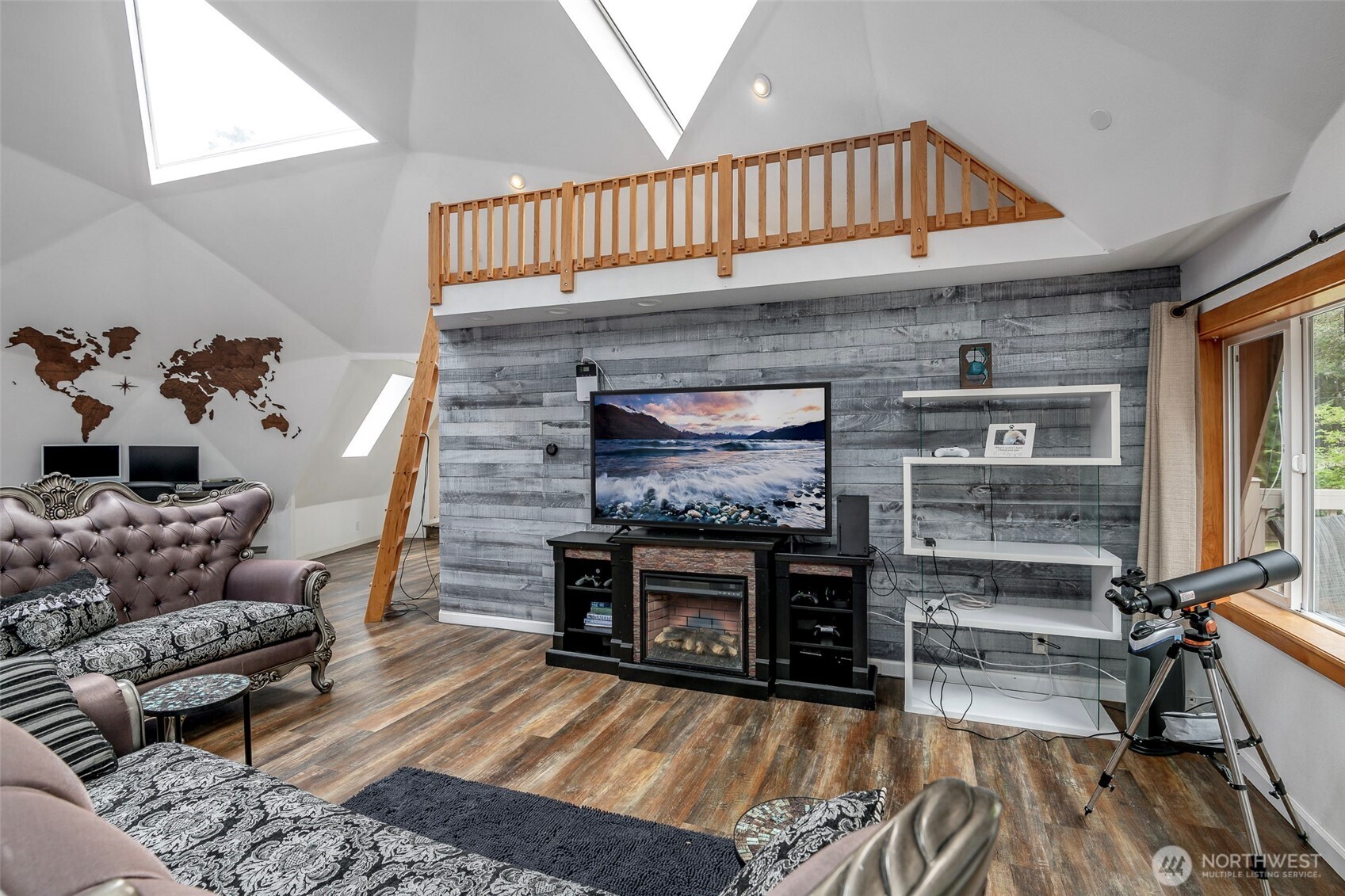 9203 Kootenai Drive Property Photo 4