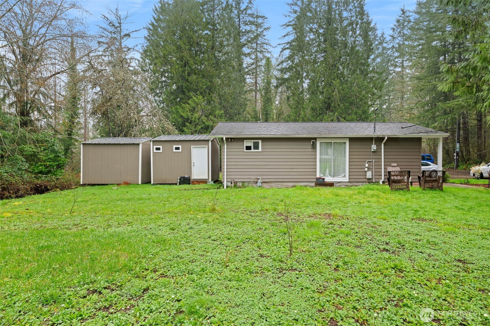 5647 Black Lake Boulevard Property Photo 40