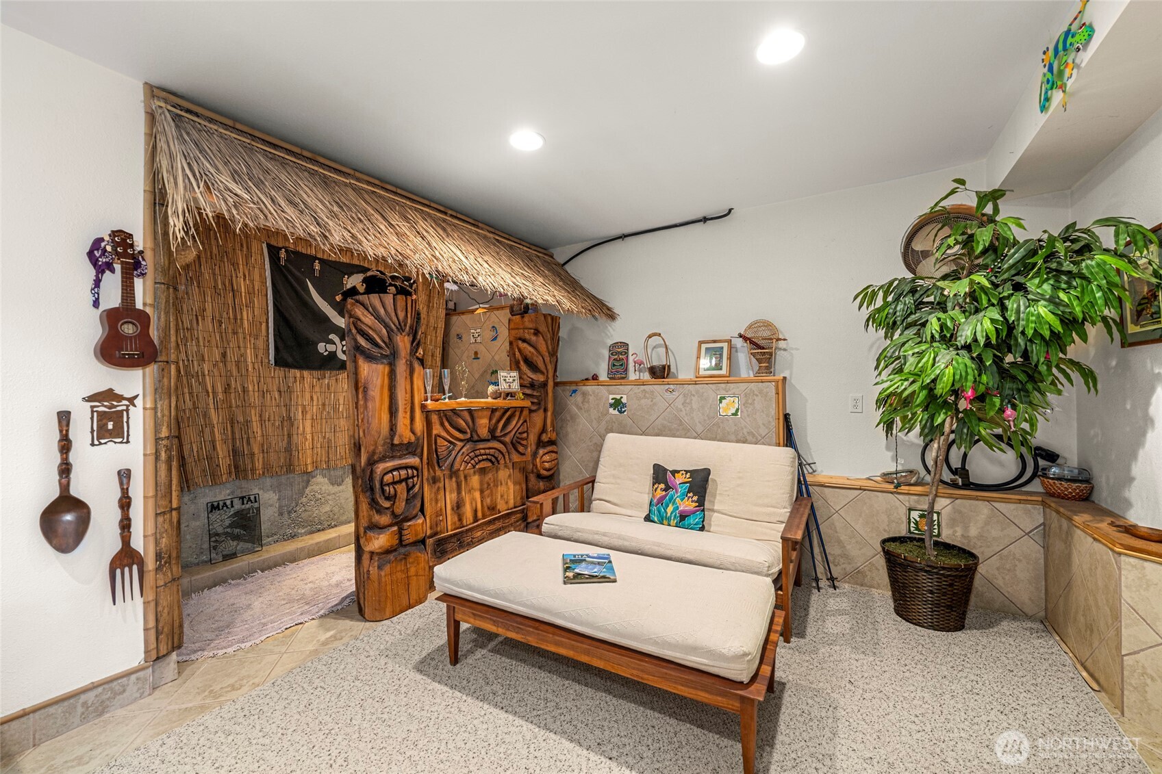2290 Riffle Drive Property Photo 24