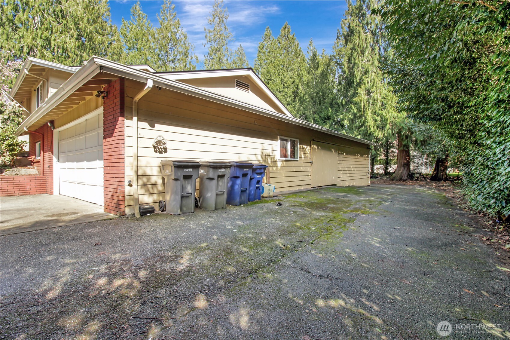 12001 Robinhood Lane Property Photo 40
