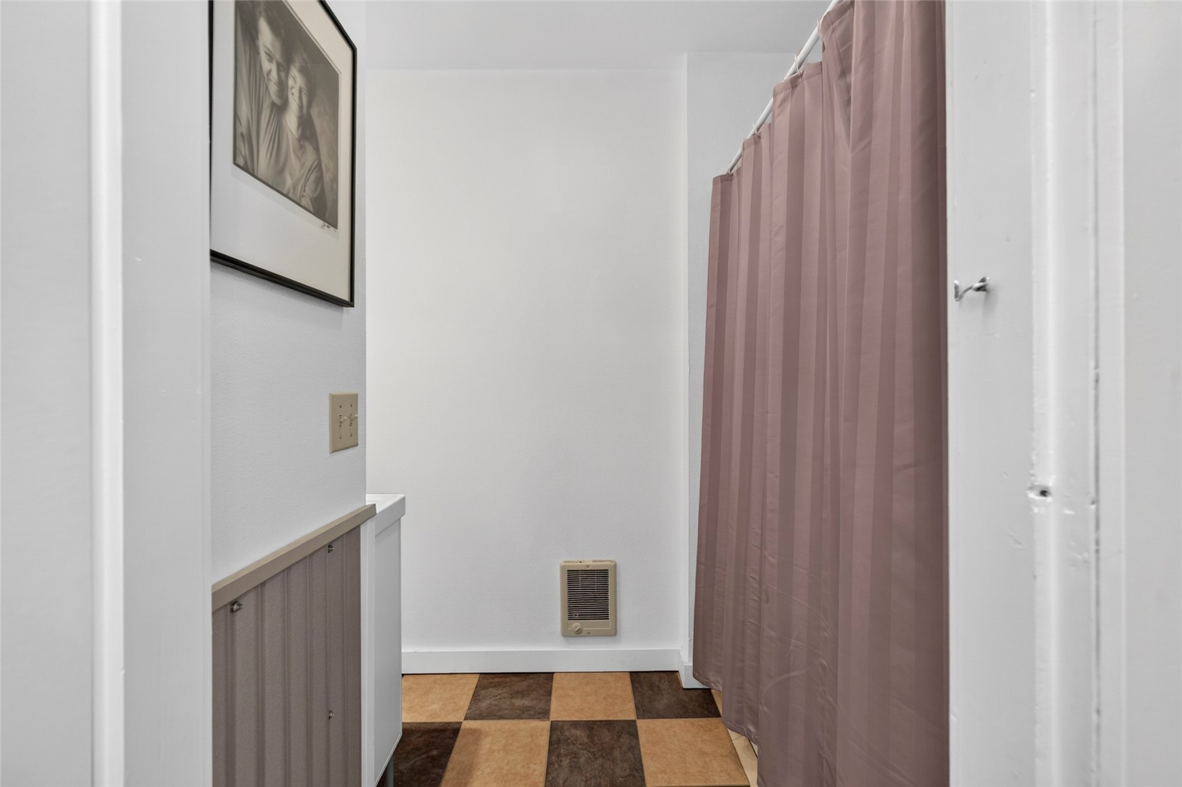 112 1st Avenue 1-4 Property Photo 18