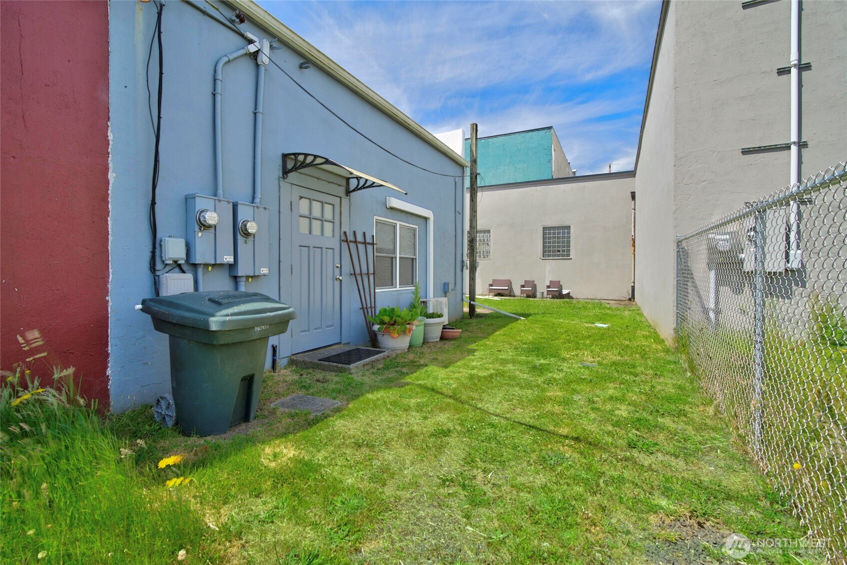 112 1st Avenue 1-4 Property Photo 34