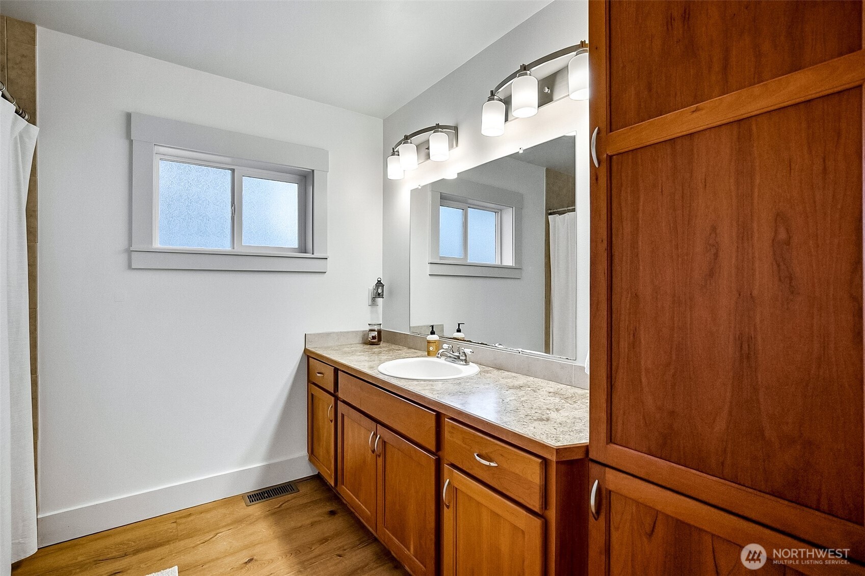 3215 19th Street Property Photo 15