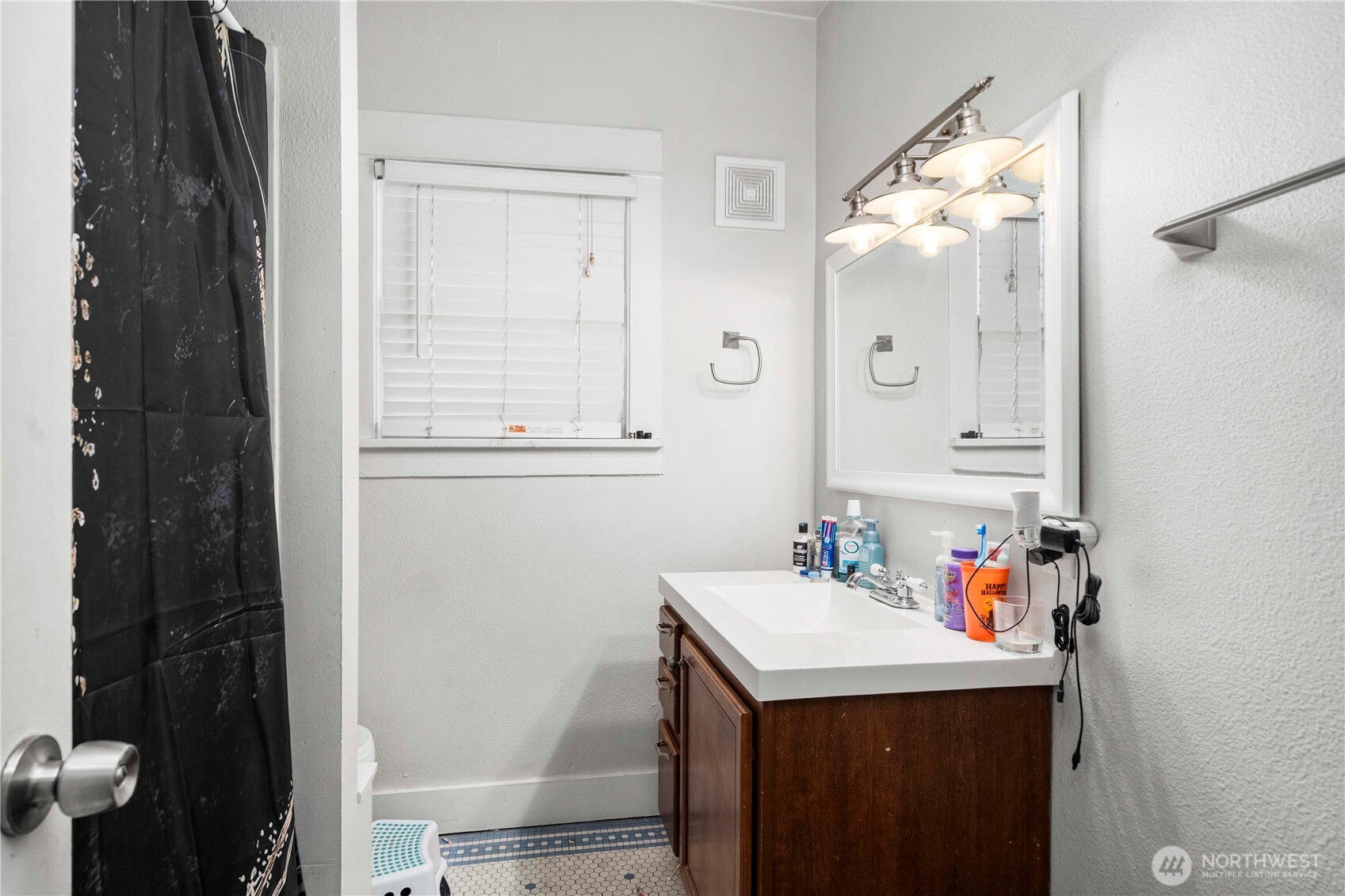 3812 S Thompson Avenue Property Photo 22