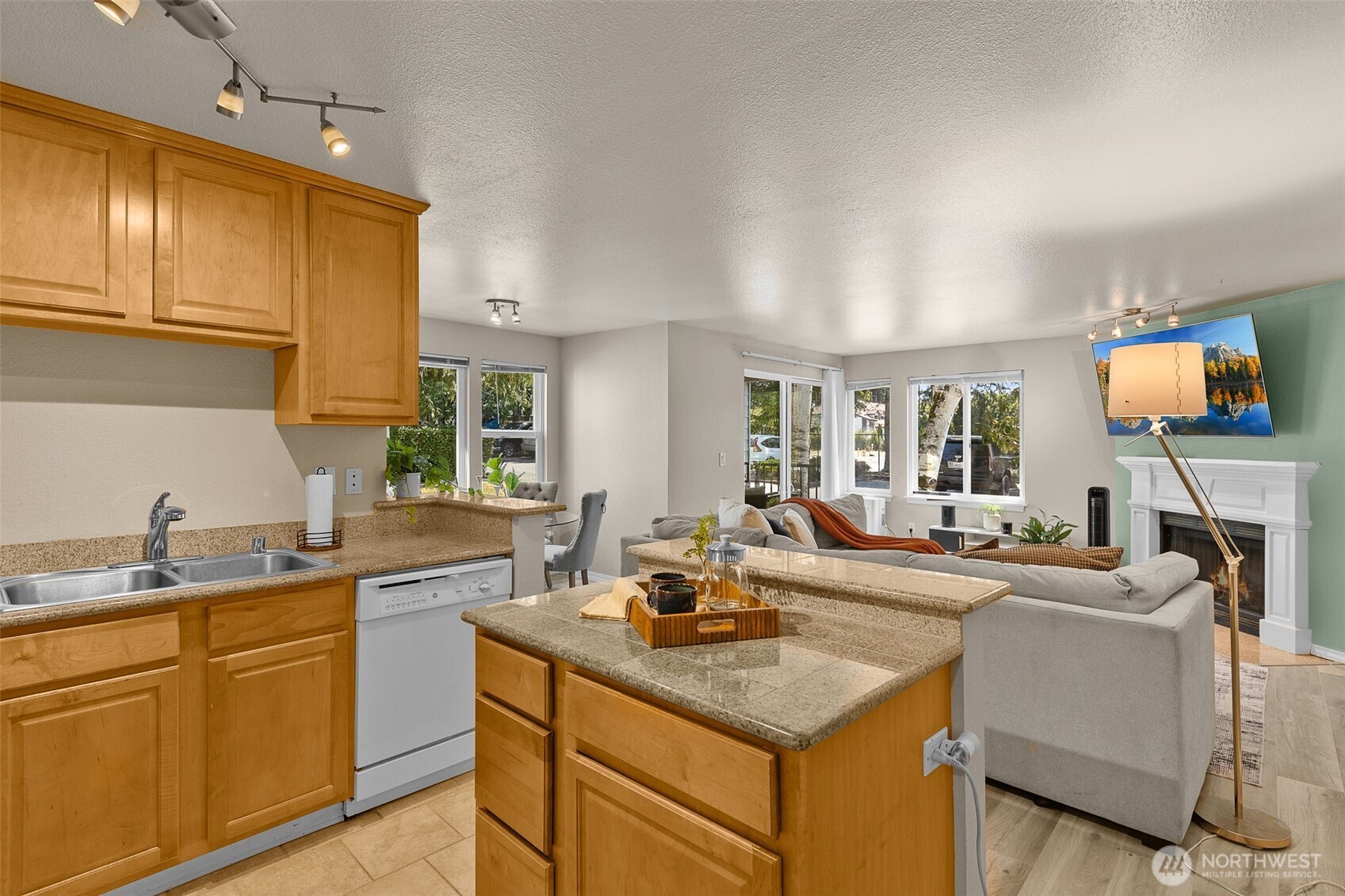 20318 Bothell Everett Hwy A101 Property Photo 5