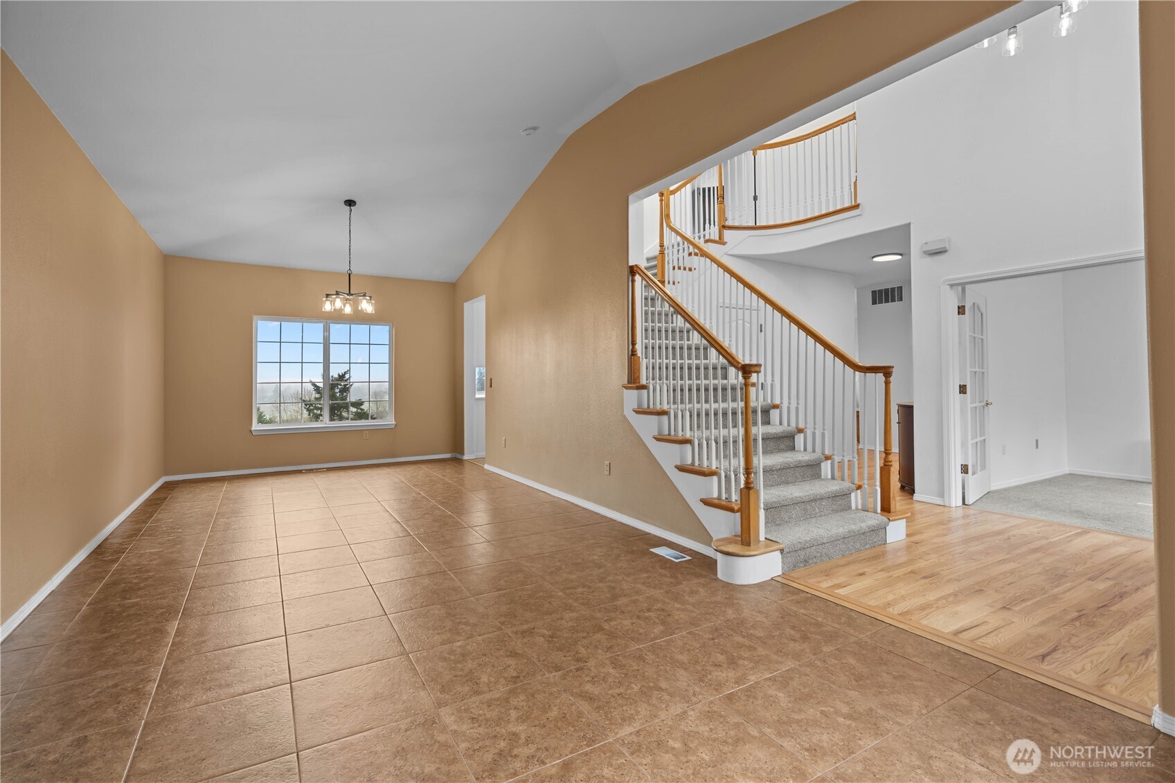 5801 51st Avenue Ct Property Photo 9