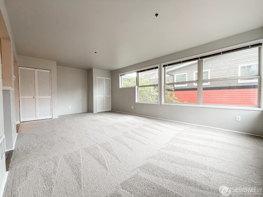 3429 Burke Avenue 23 Property Photo 22