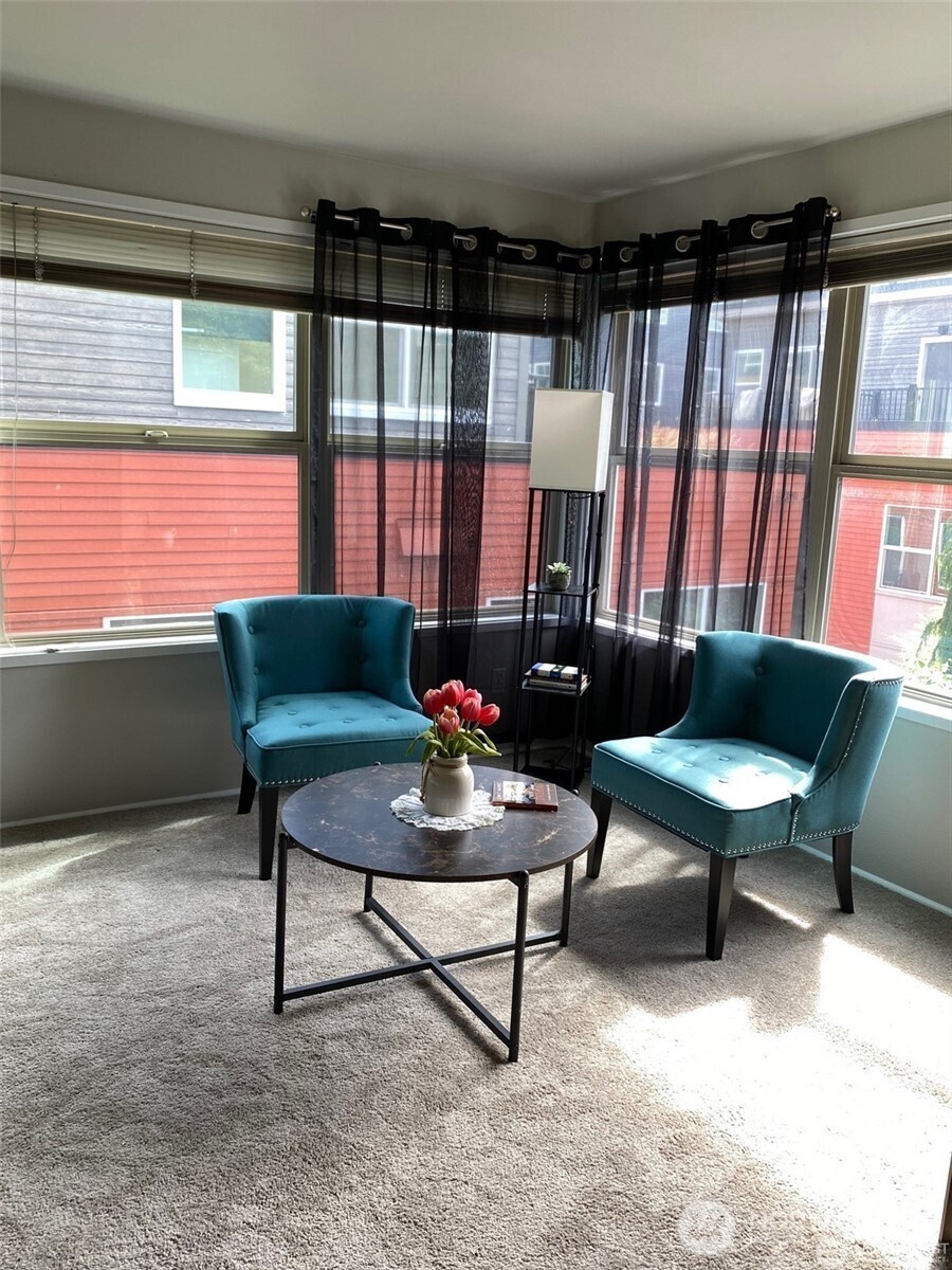 3429 Burke Avenue 23 Property Photo 29